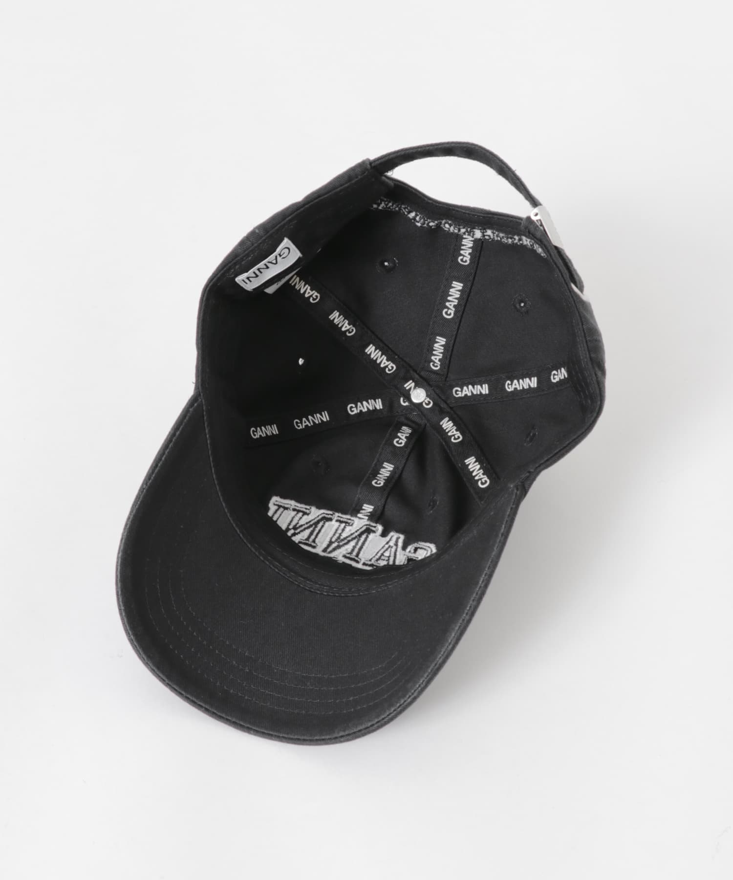 GANNI　WASHED COTTON CANVAS CAP BLACK -