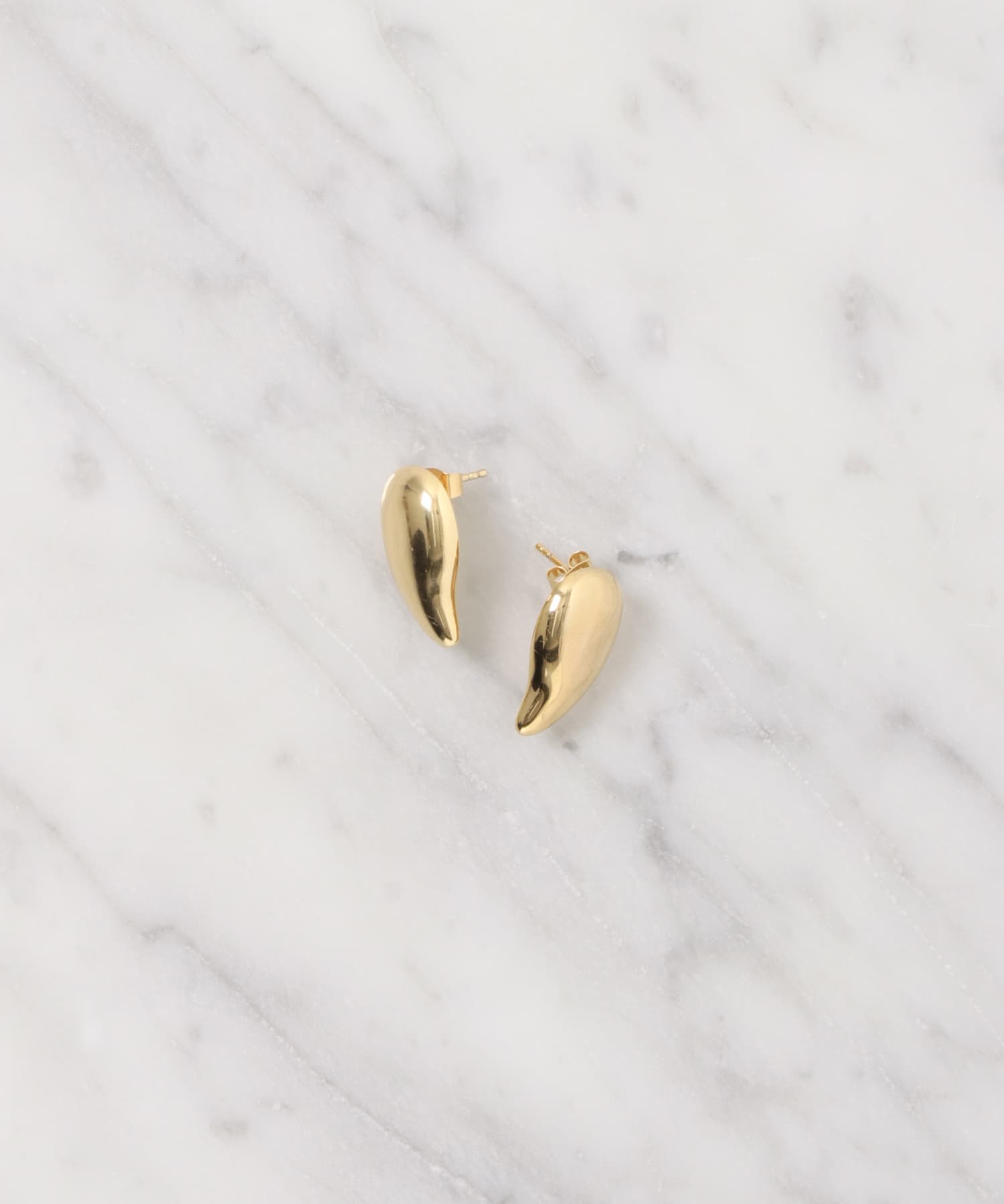 Sophie Buhai TINY EVERYDAY HOOPS GOLD(- GOLD): アクセサリー｜URBAN