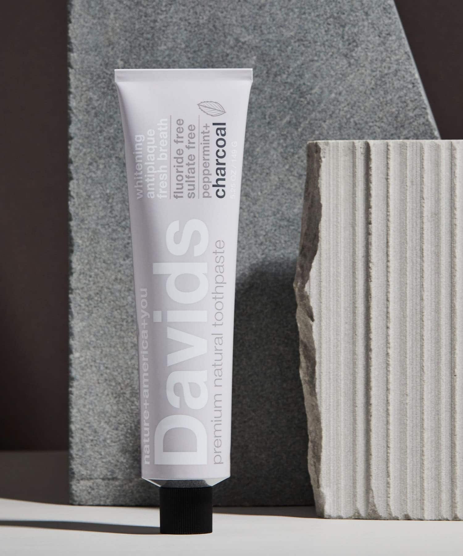 Davids　TOOTHPASTE-charcoal