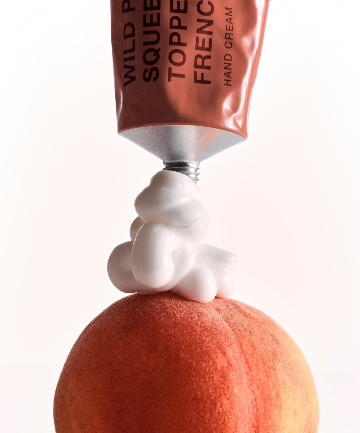 kuoca　HAND CREAM WILD PEACH -