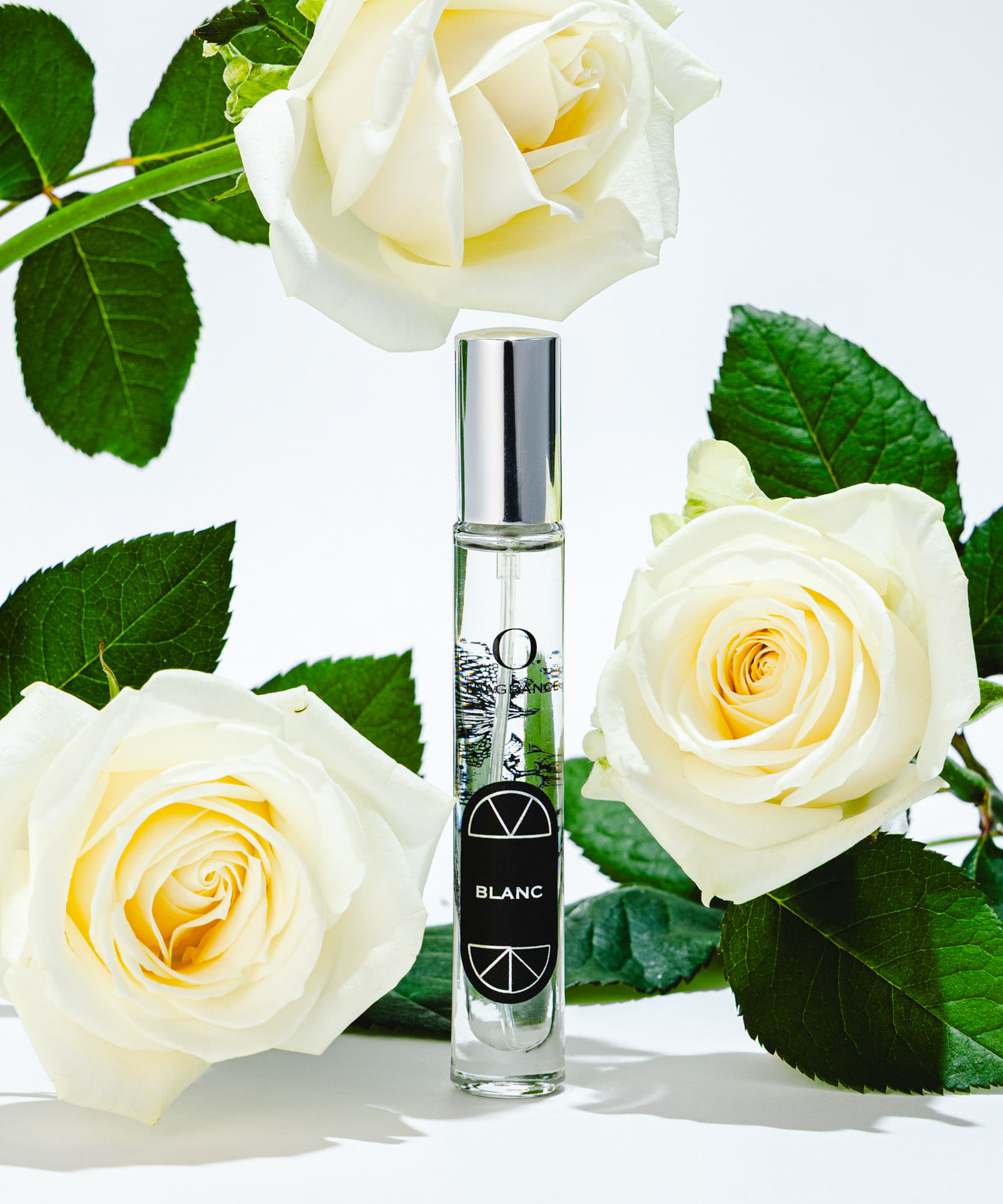 O skin & hair　オー・フレグランス 02 Blanc -