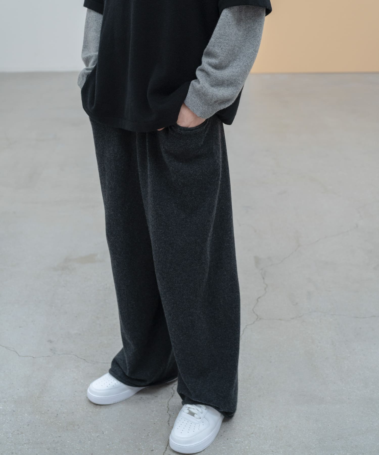 dDdDdDd　CASHMERE BUGGY PANTS
