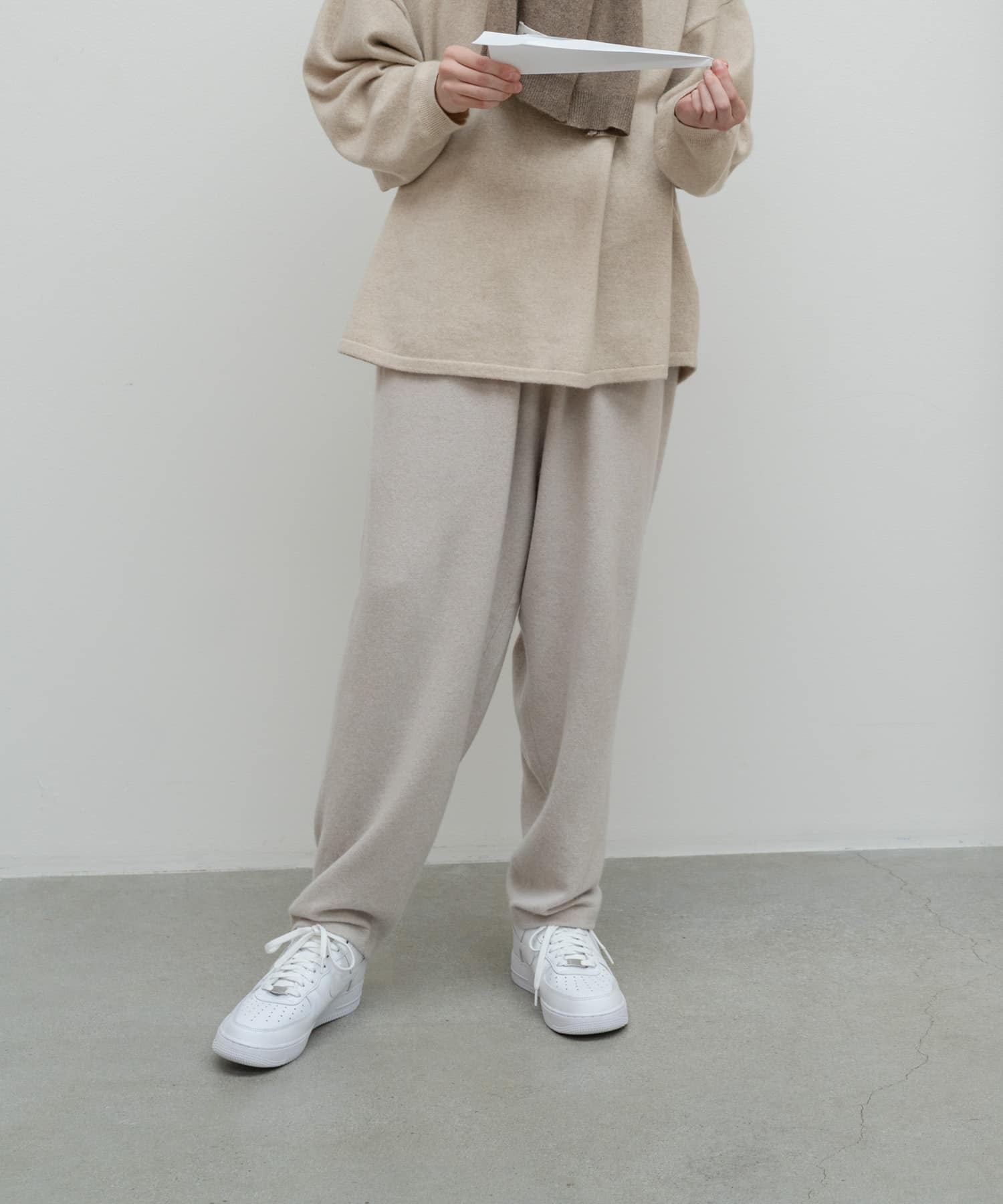 dDdDdDd　CASHMERE CROPPED PANTS