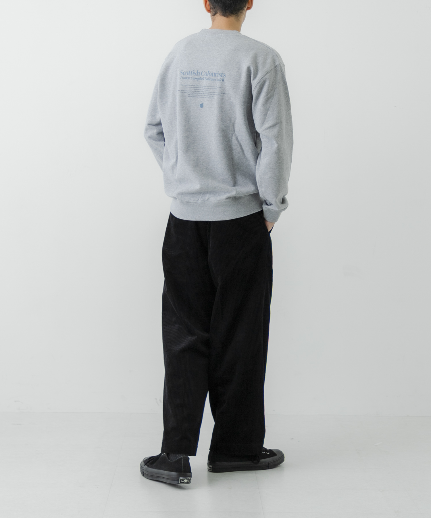 GRAY