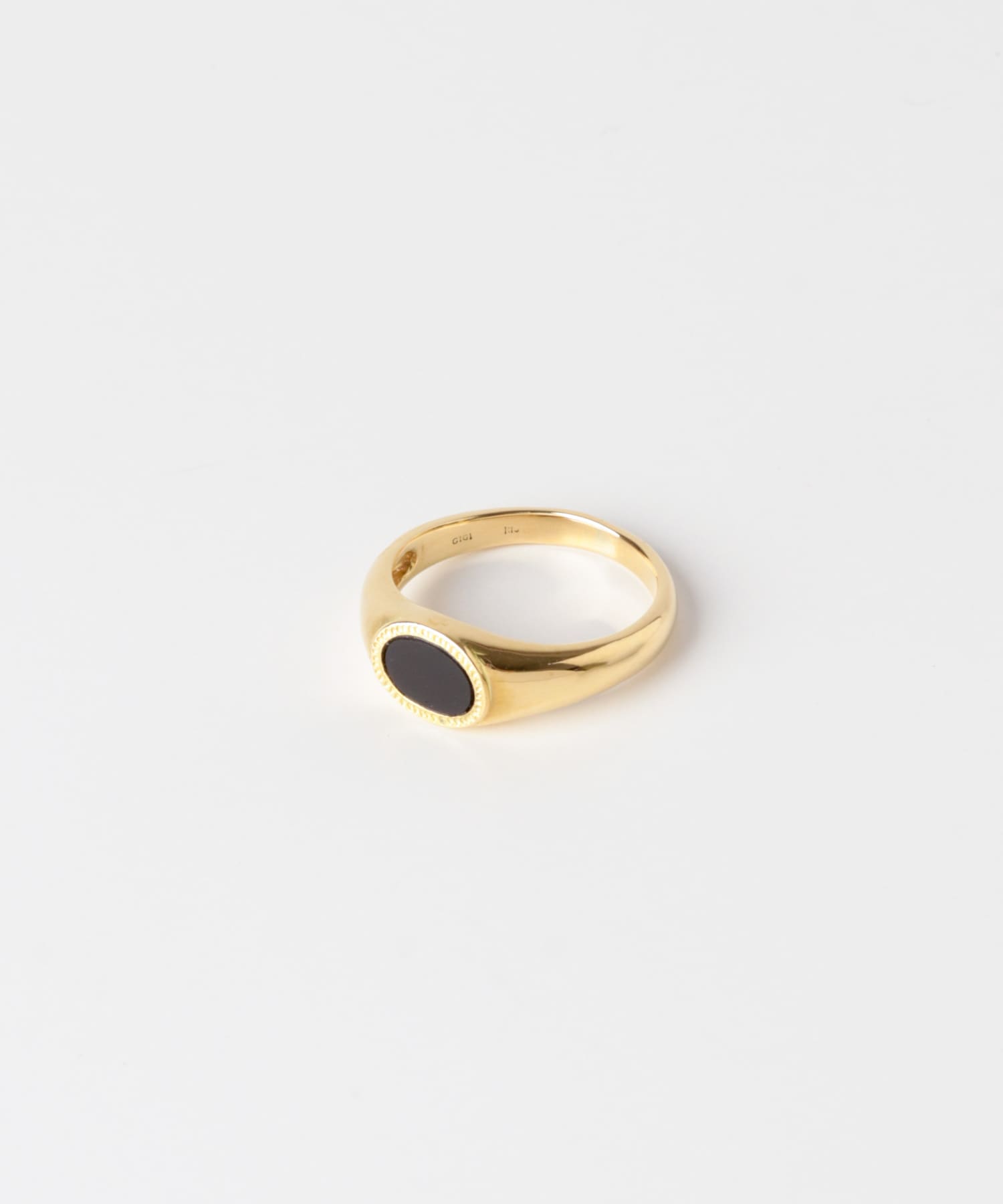 GIGI　Onyx signet ring (small)
