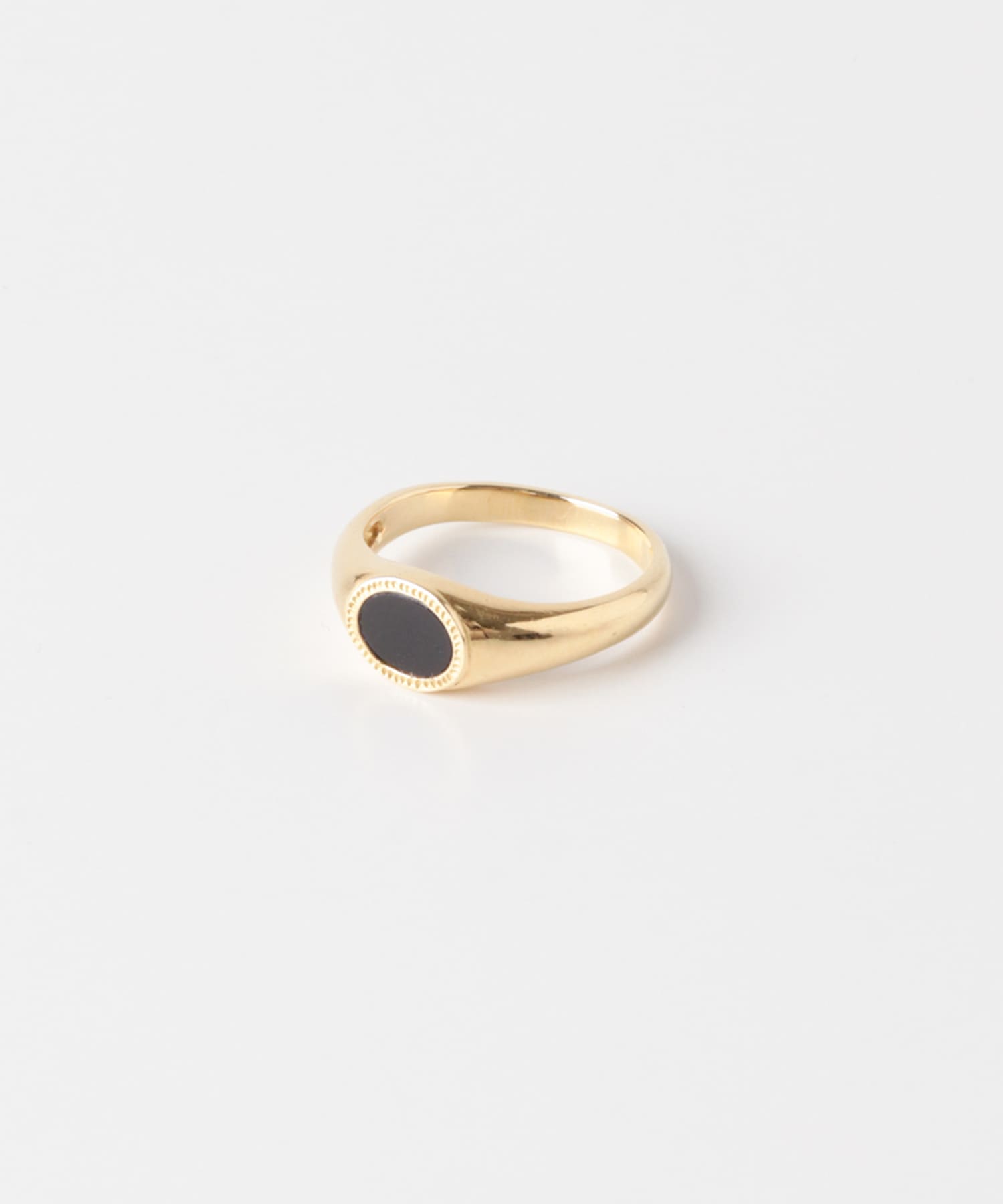 GIGI　Onyx signet ring (small)