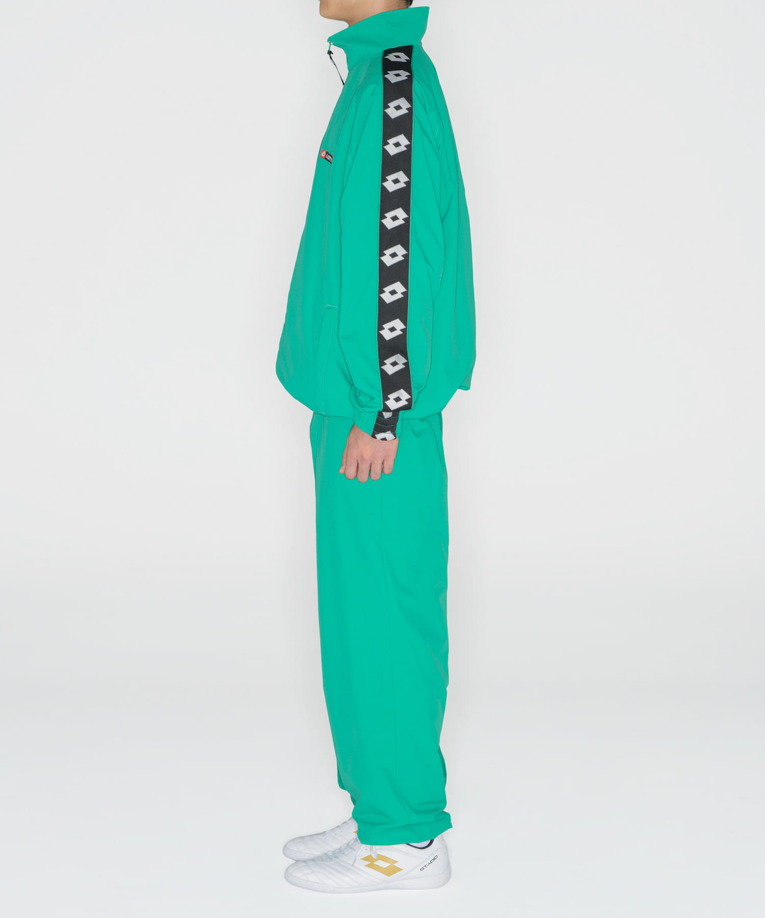LOTTO　TAPING NYLON BLOUSON GREEN M