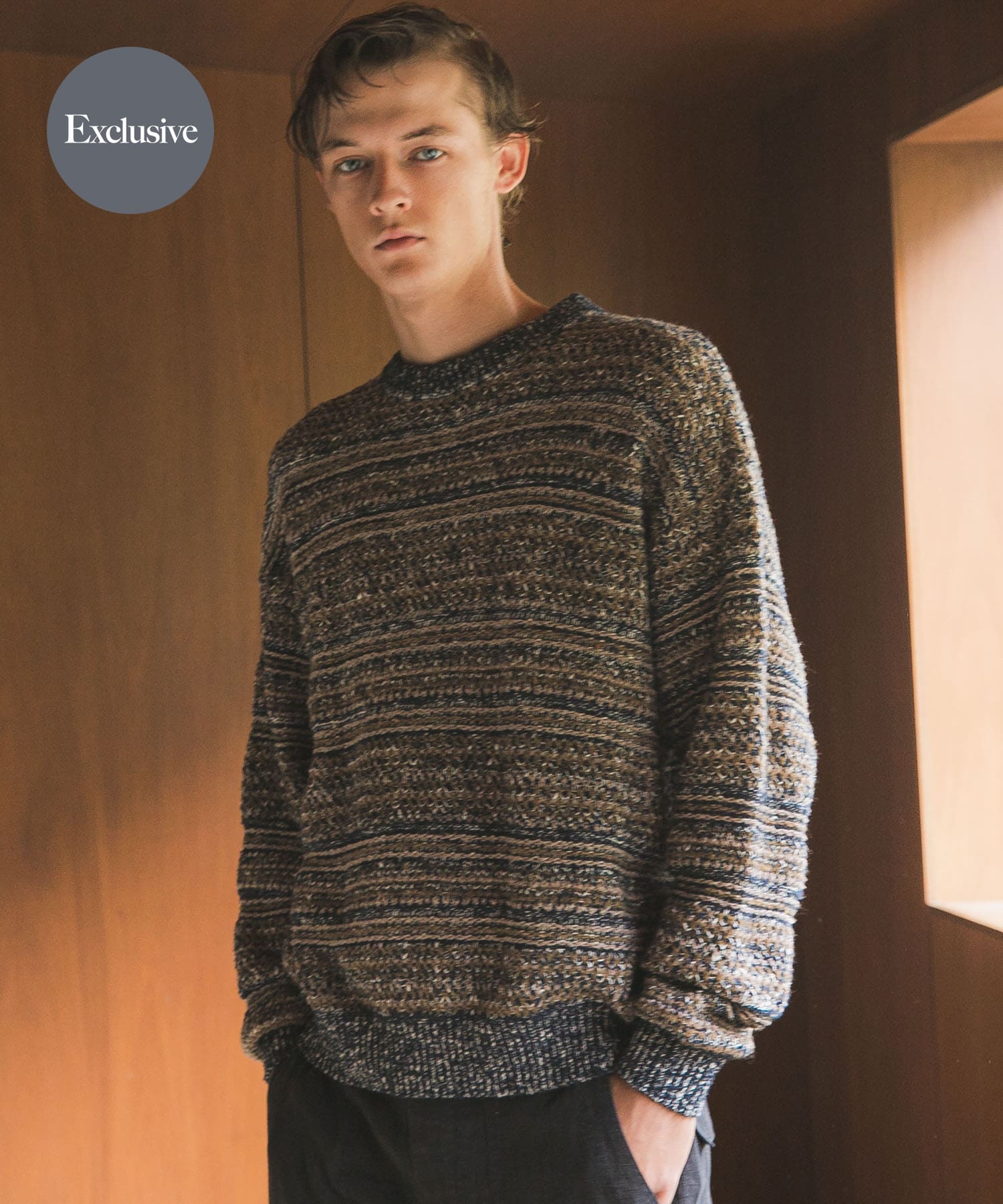 『別注』crepuscule×URBAN RESEARCH　Multi Border Mix CREW-NECK