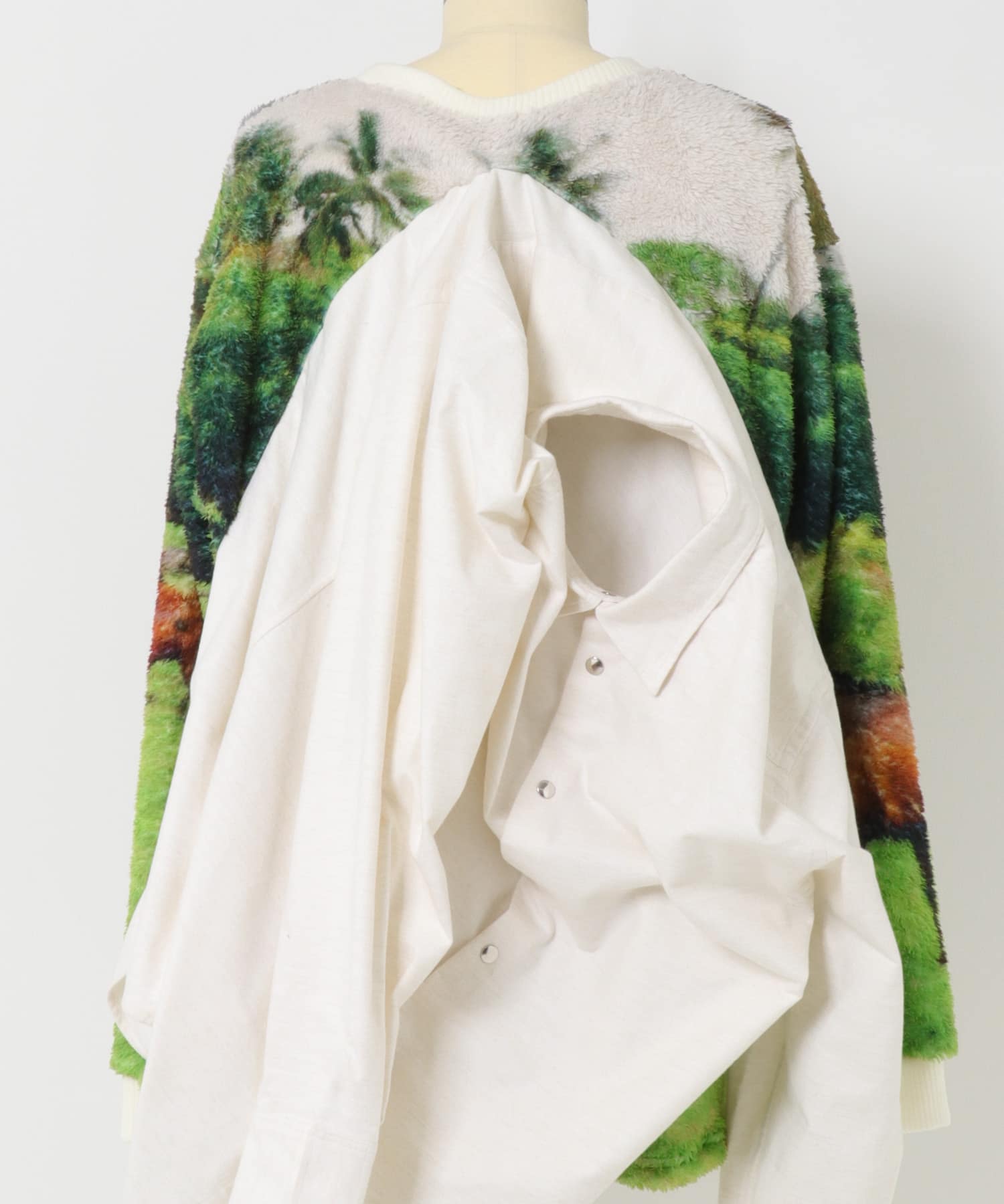 RANDY　SWEATING WHT&HORSE FREE