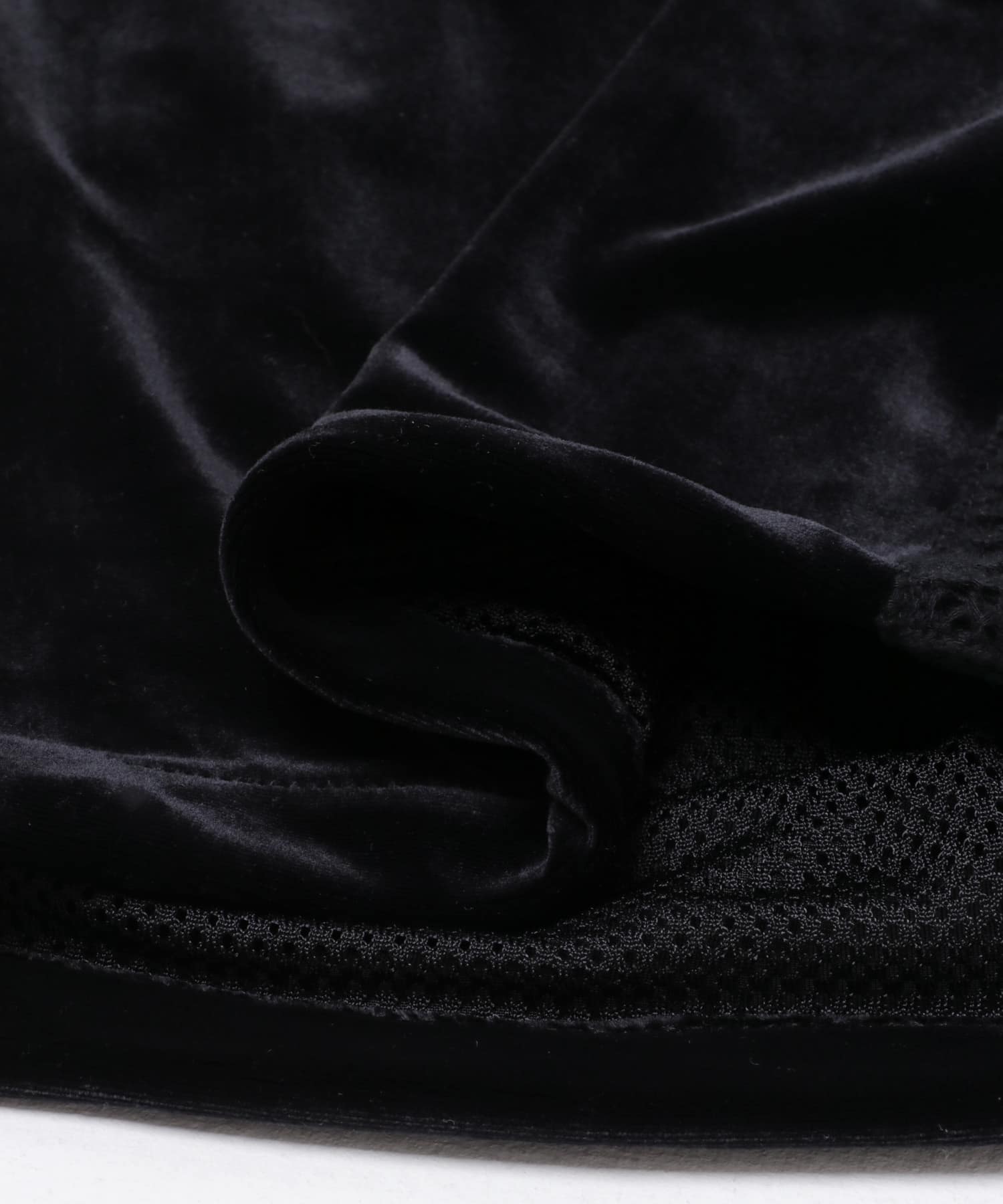 The DUFFER N NEPHEWS　TRACK PANTS VELOURS BLACK M