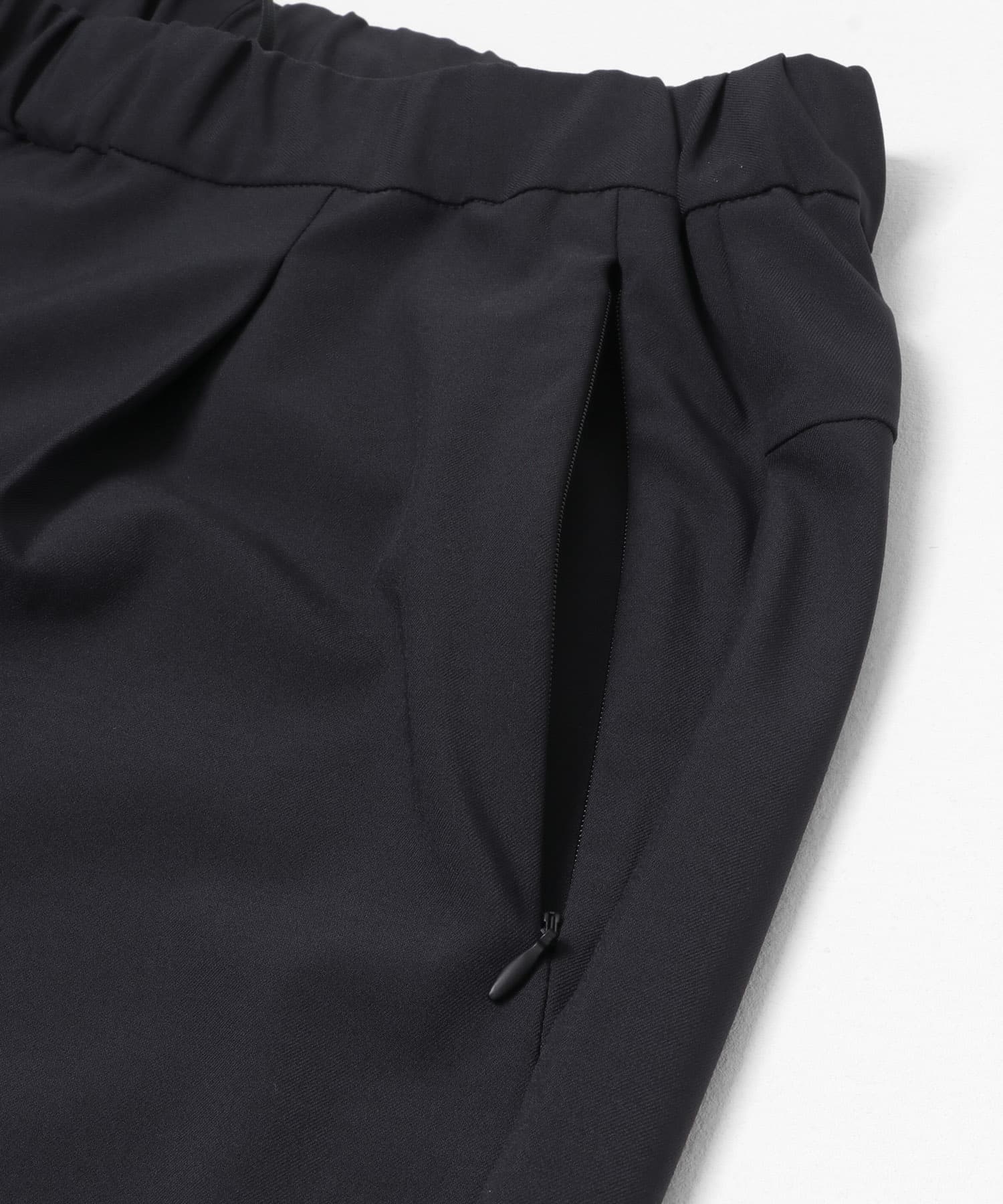 Descente　TECH REGULAR PANTS BK00 M