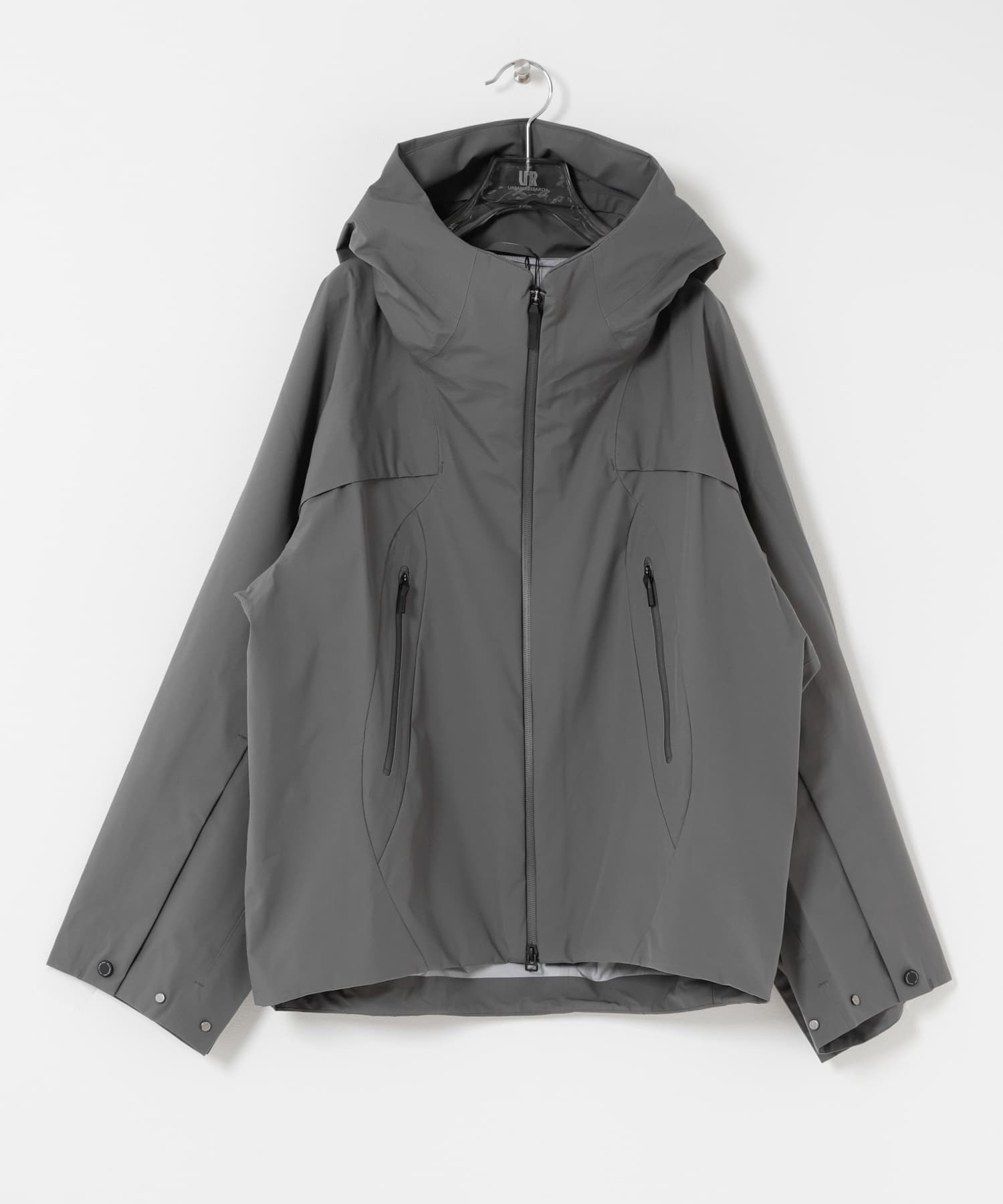 Descente　D/V HARD SHELL JACKET GY12 M