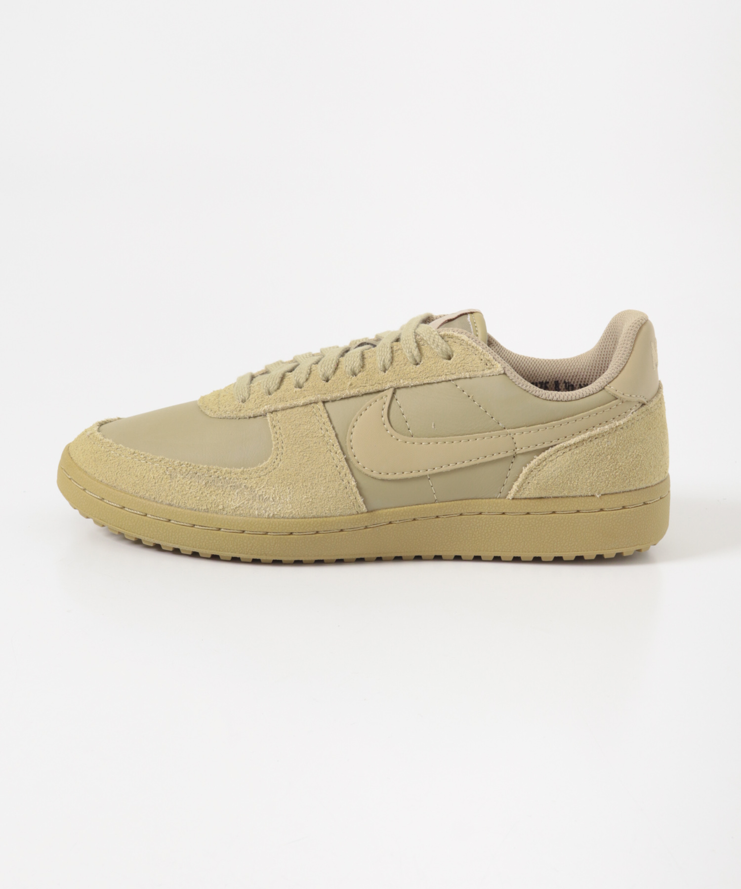 NIKE　FIELD GENERAL