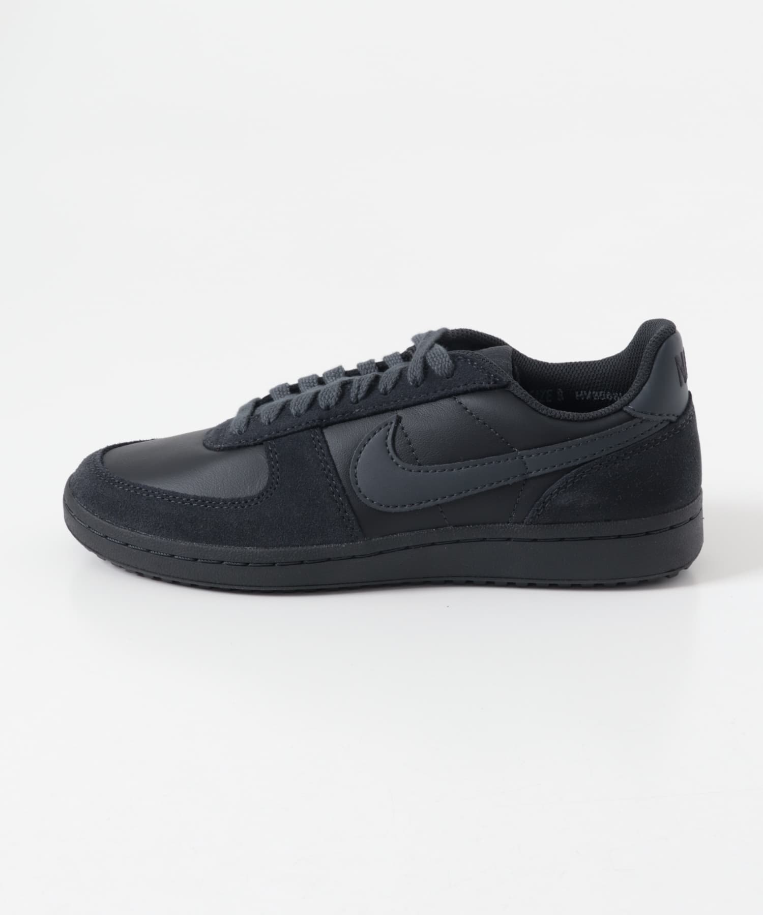 NIKE　FIELD GENERAL