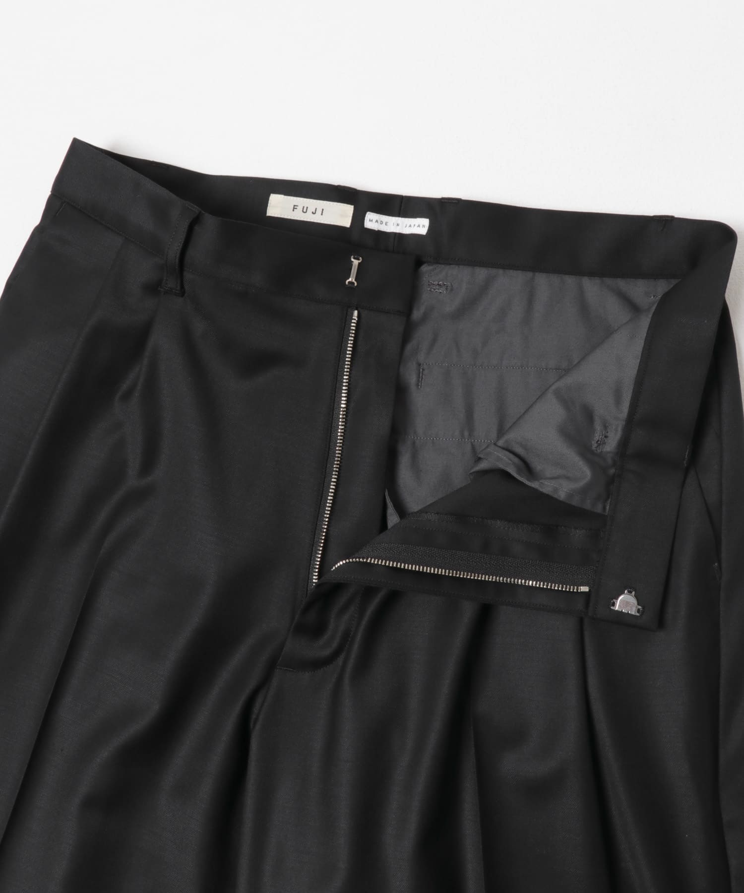 FUJI　WOOL SILK TWO TUCK SLACKS BLACK 5