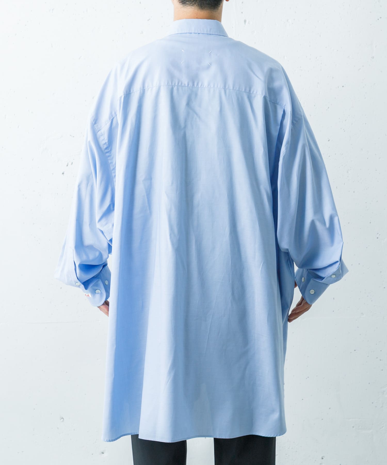 L Blue 472