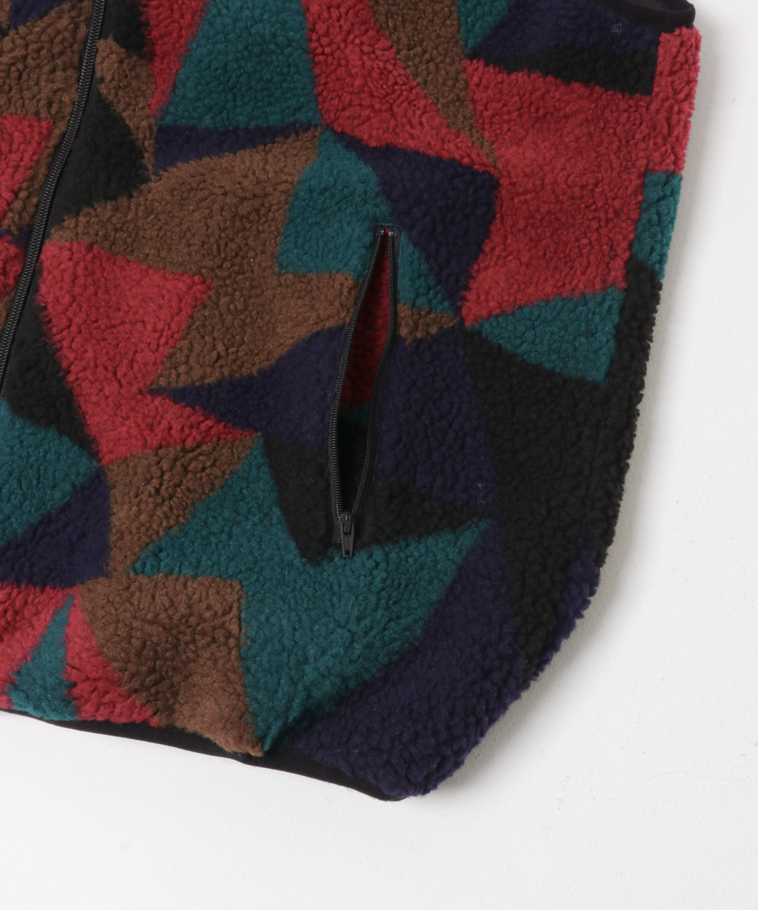 The DUFFER N NEPHEWS　JACQUARD BOA VEST MULTI M