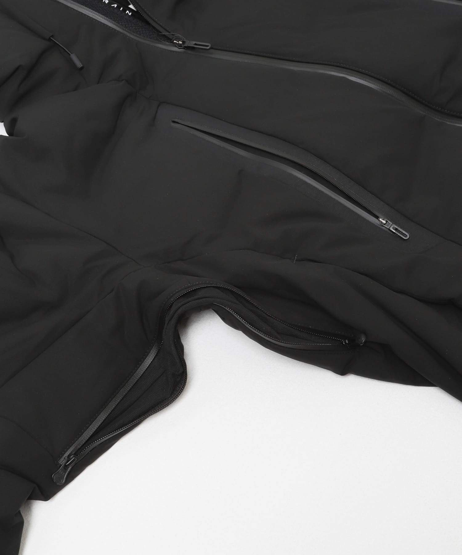 Descente　OVERSIZED MOUNTAINEER BK00 M