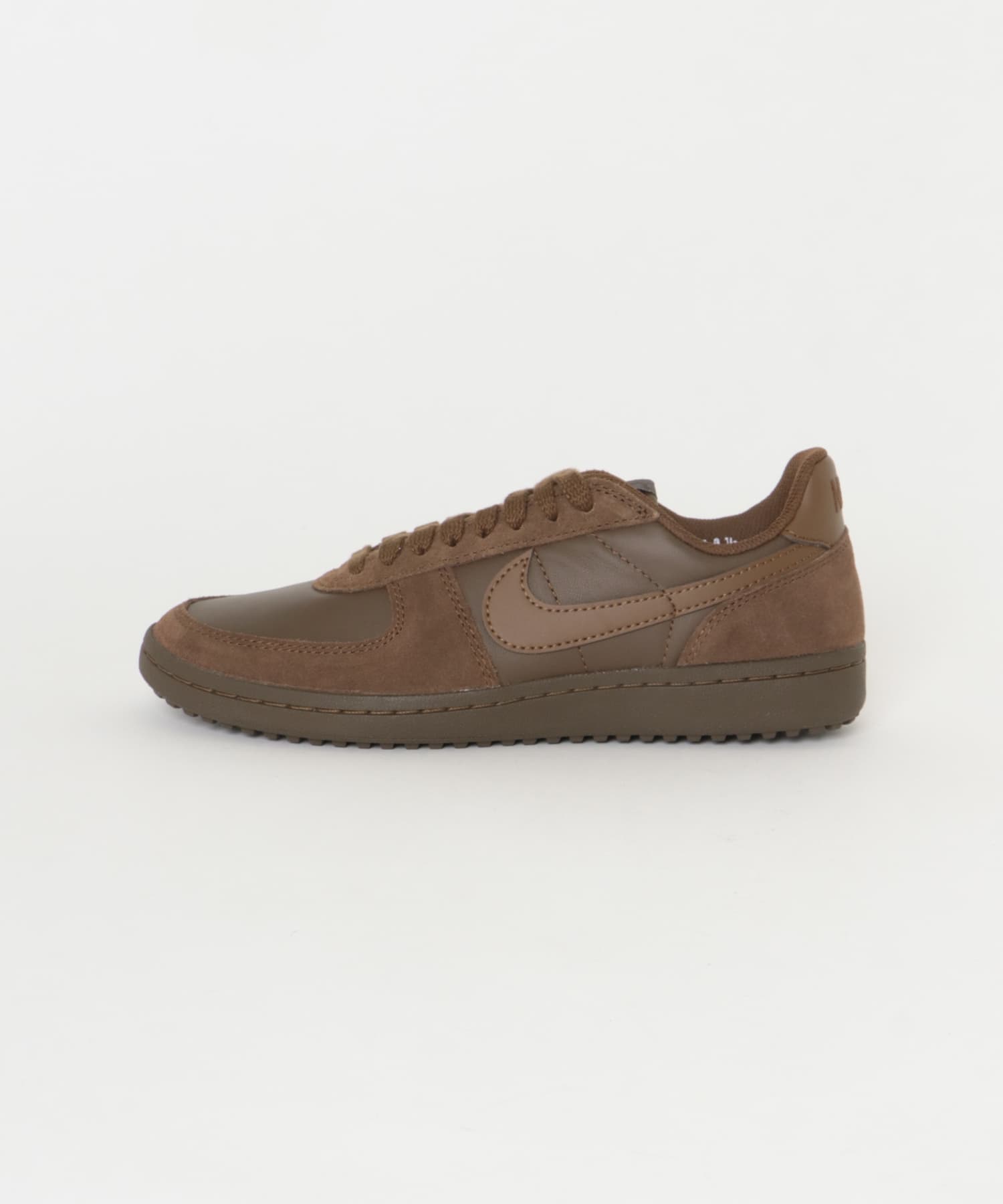 NIKE　フィールド ジェネラル CACAO 26