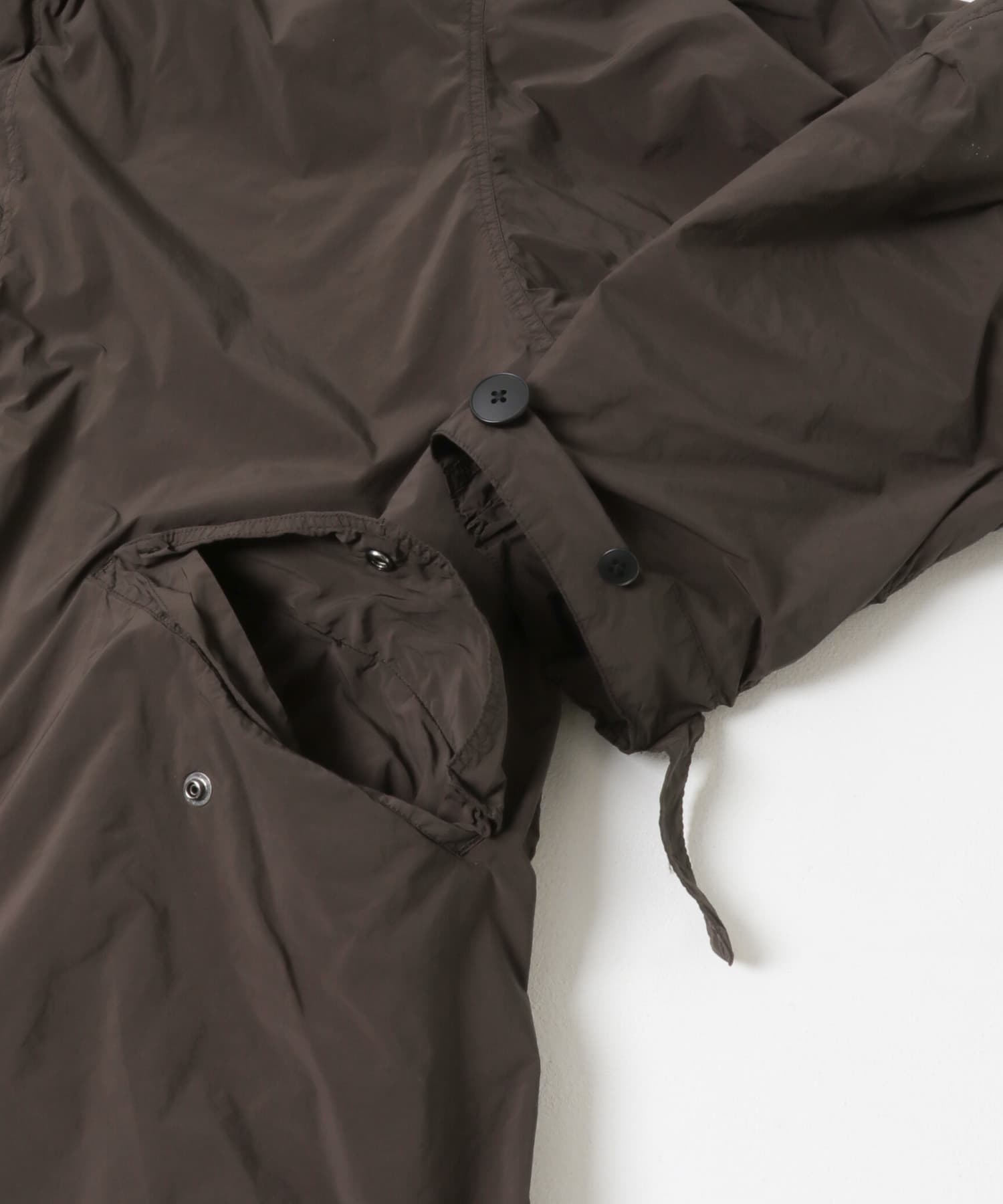 ATON　AIR WEATHER SHORT MODS BROWN 4