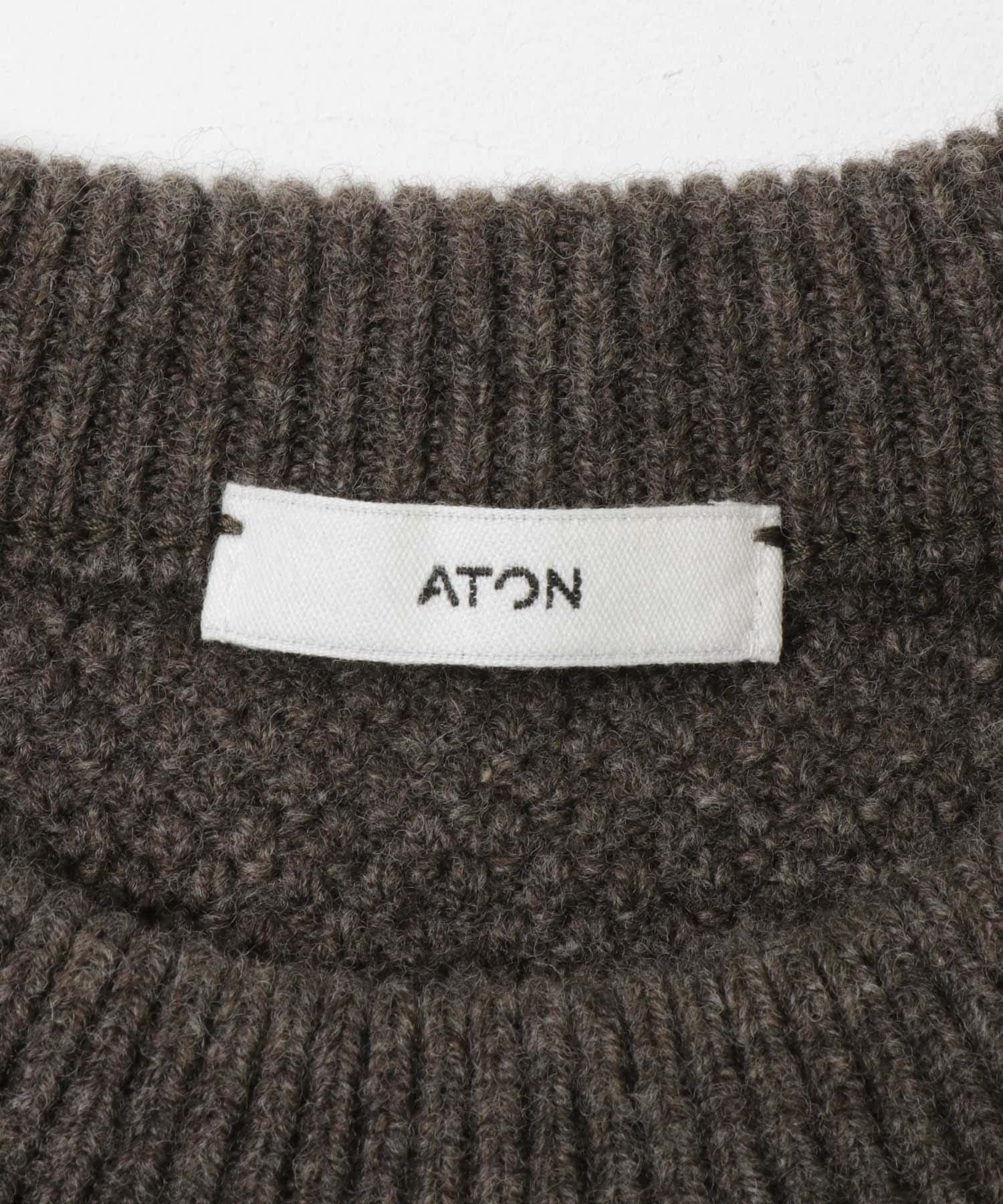 ATON　LAMBS WOOL C/N SWEATER BROWN 4