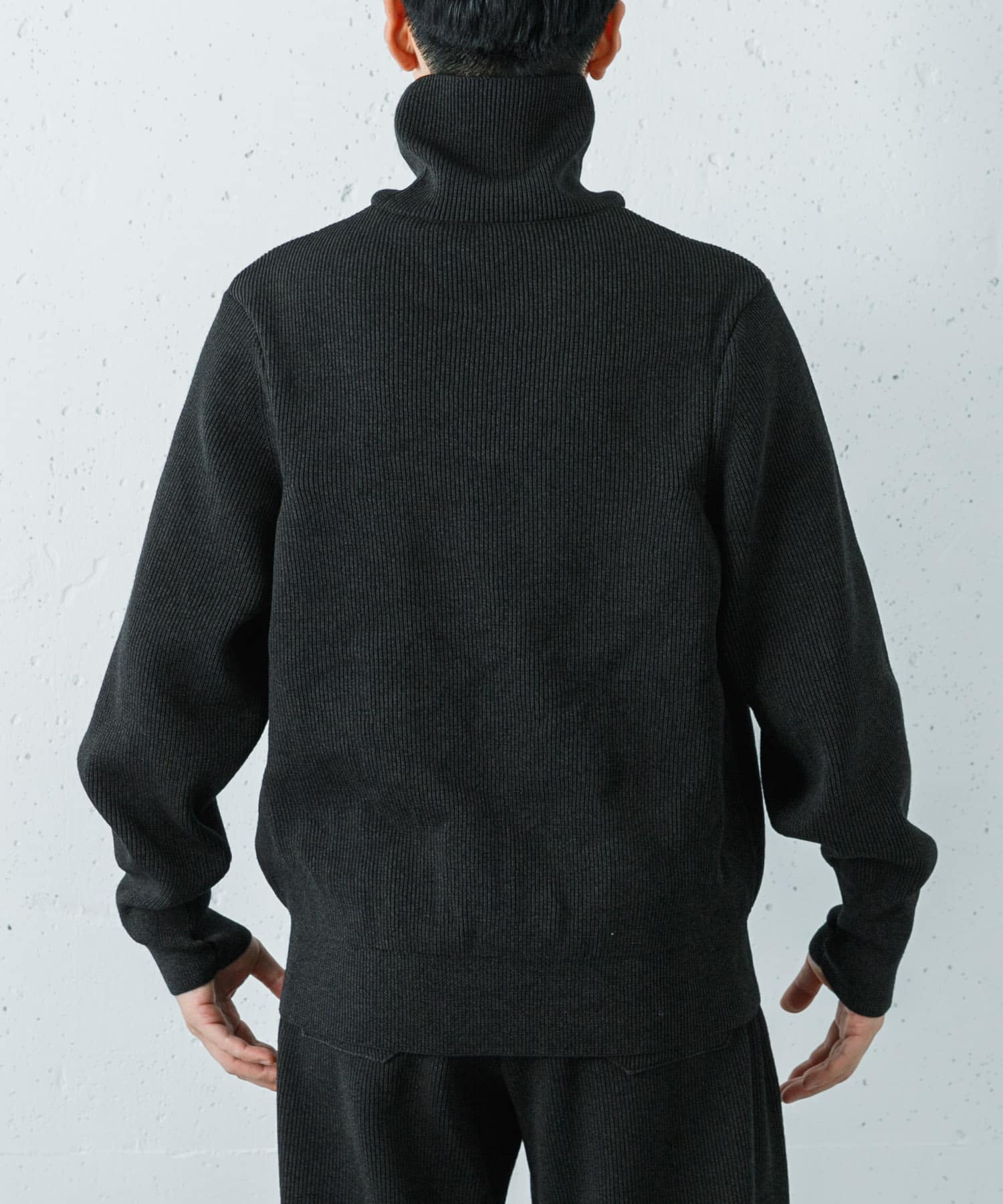 身長：172cm サイズ：2