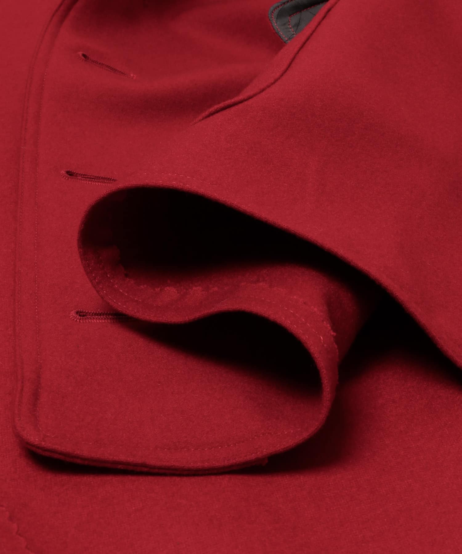 NICENESS　INNES RED M