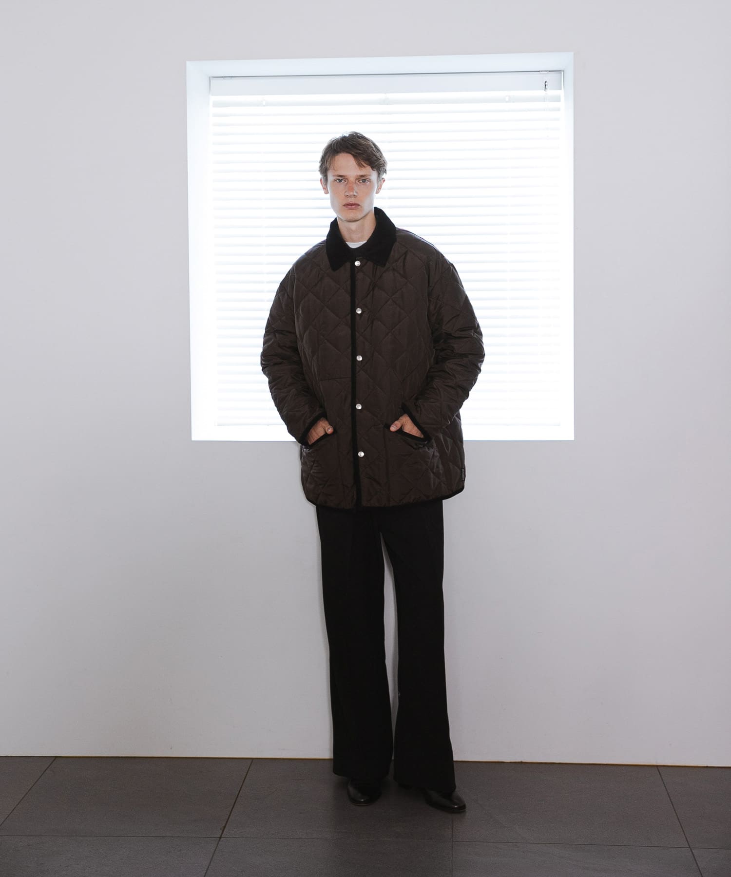 身長：181cm サイズ：42