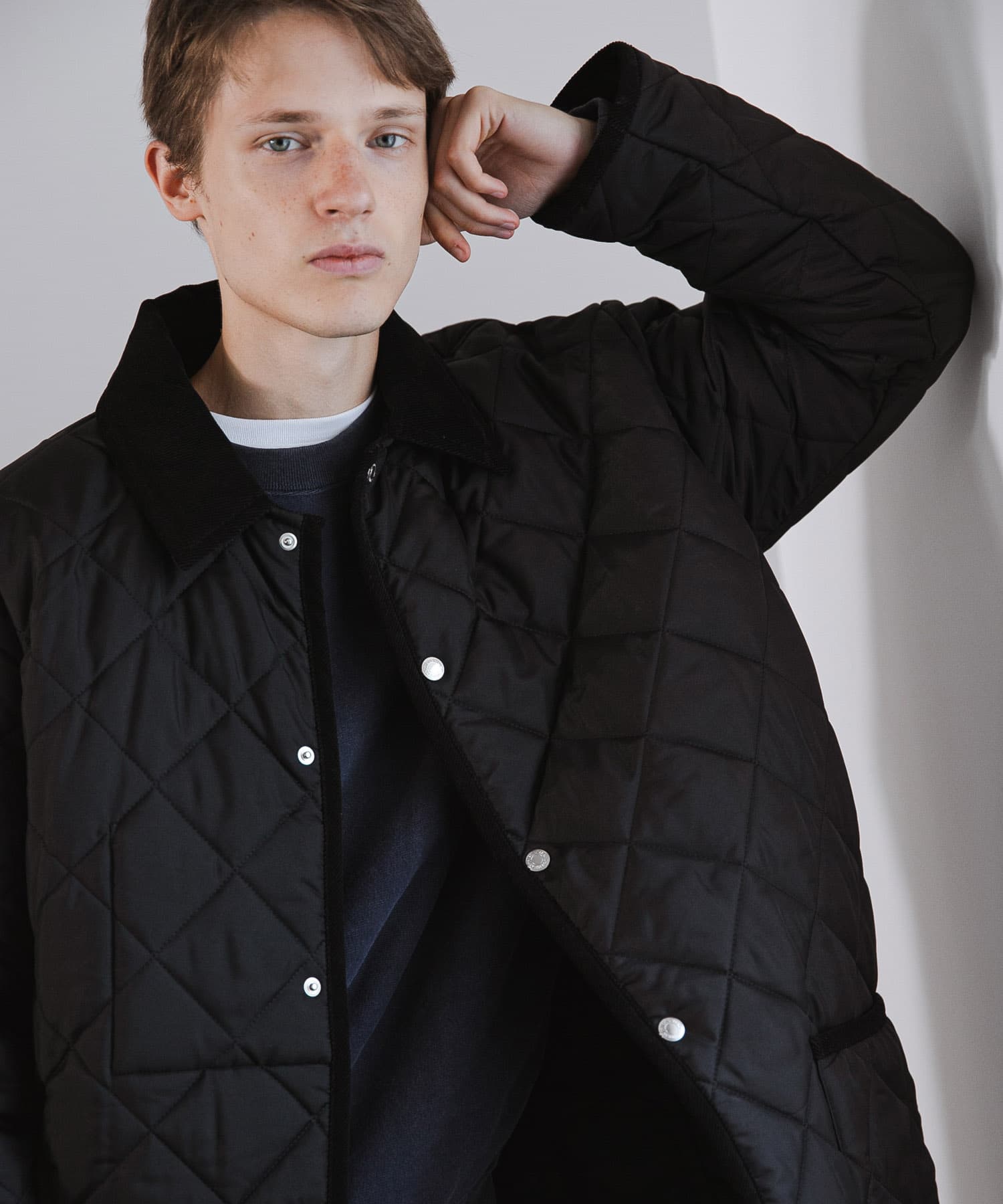 Traditional Weatherwear　WAVERLY STUDS EX.UR BLK 38
