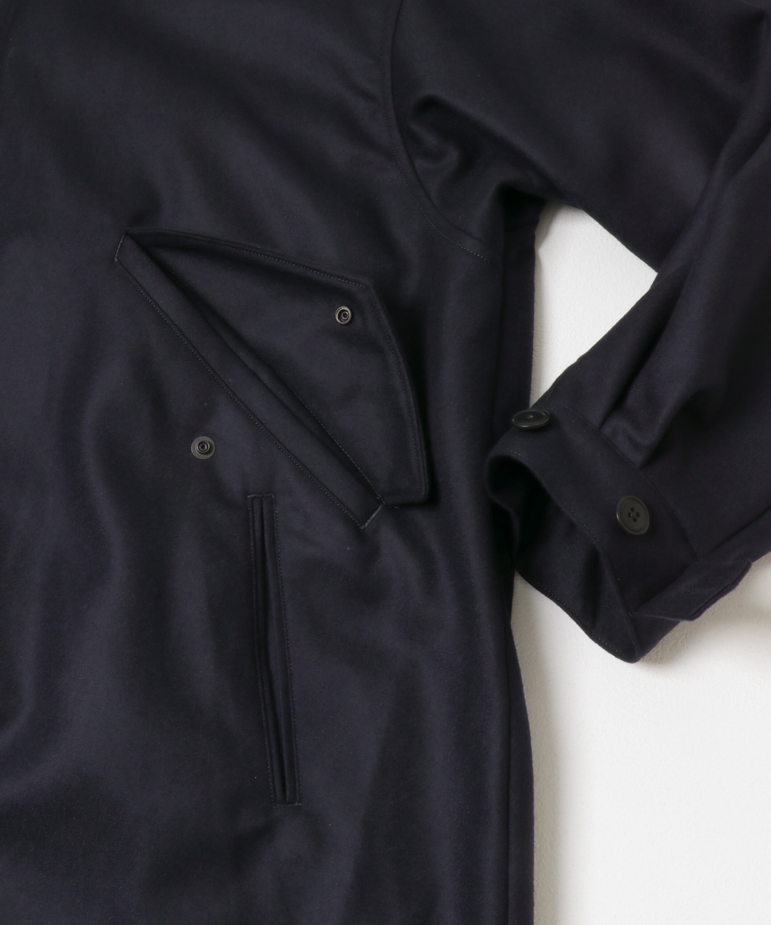 DEEP NAVY