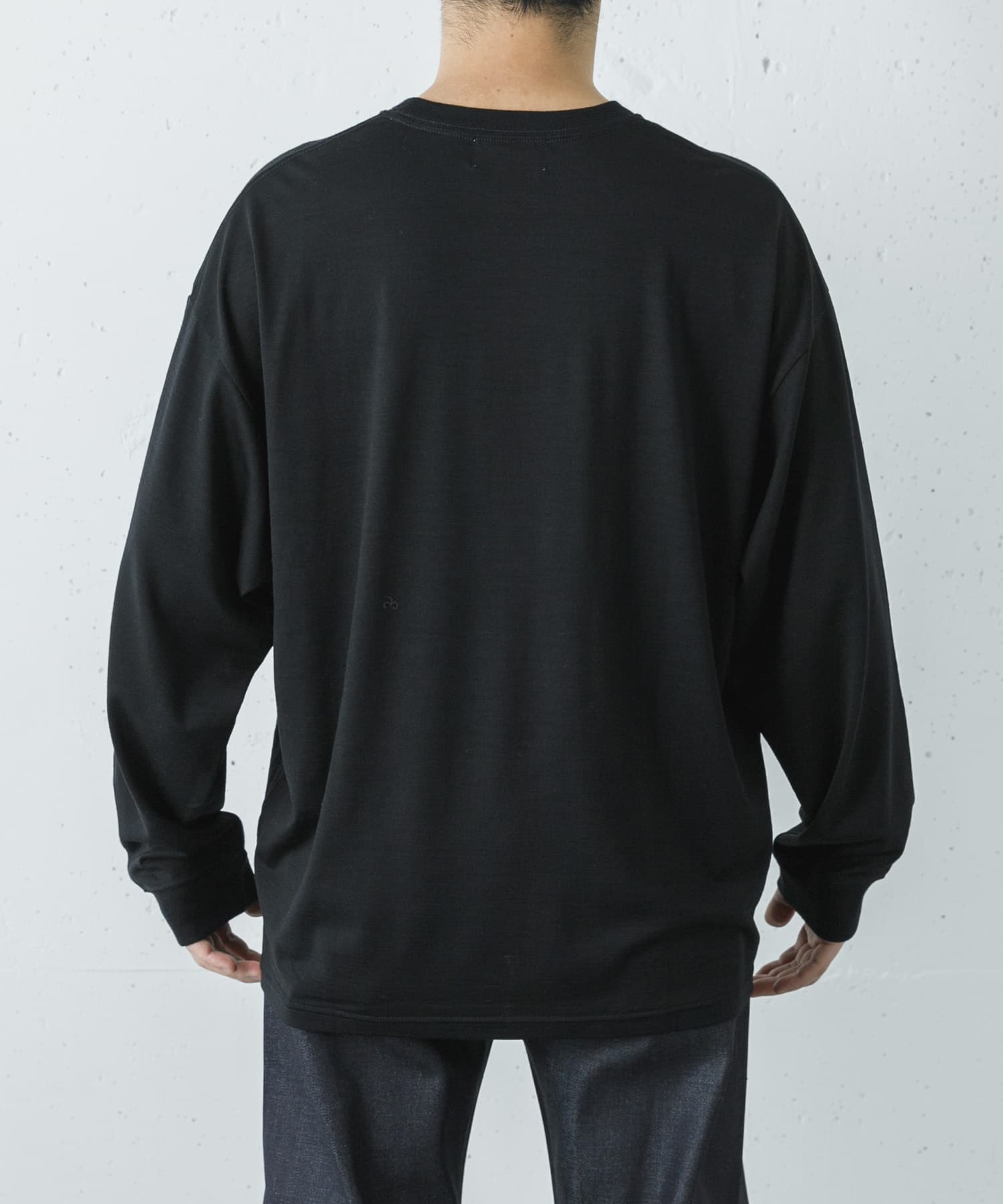 new basic　WASHABLE MERINO WOOL LONG-SLEEVE BLACK M