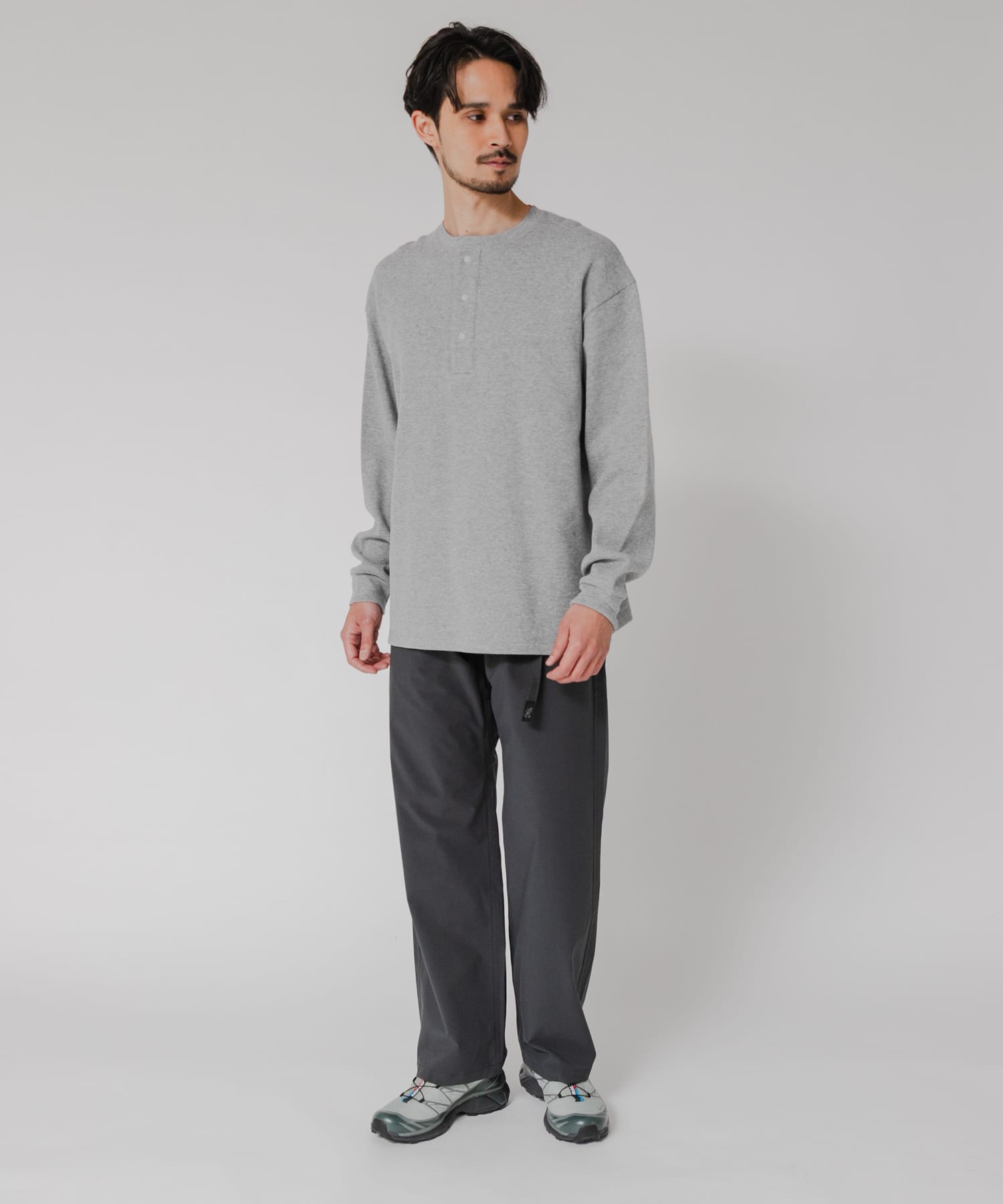 GRAY H