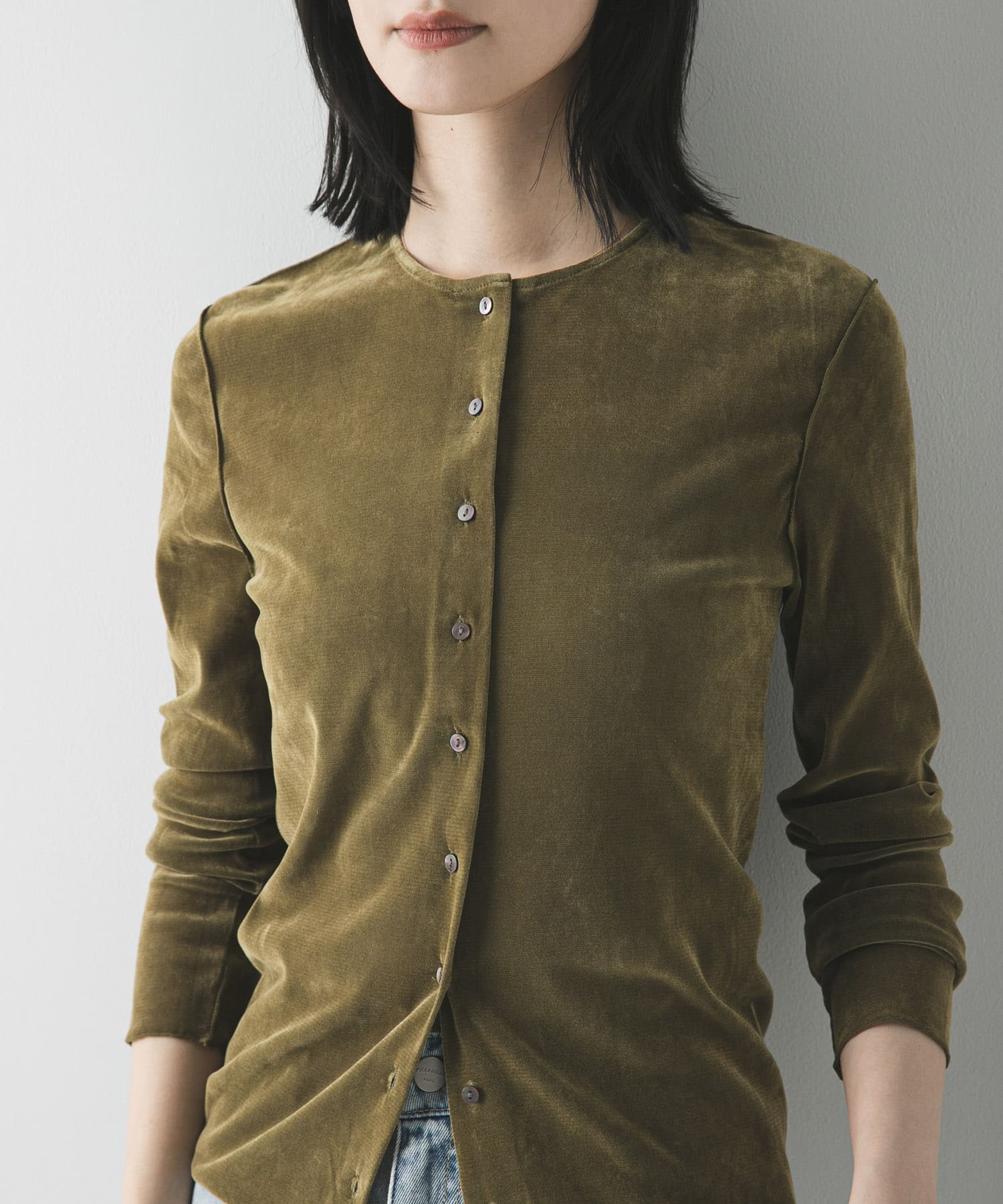 KHAKI