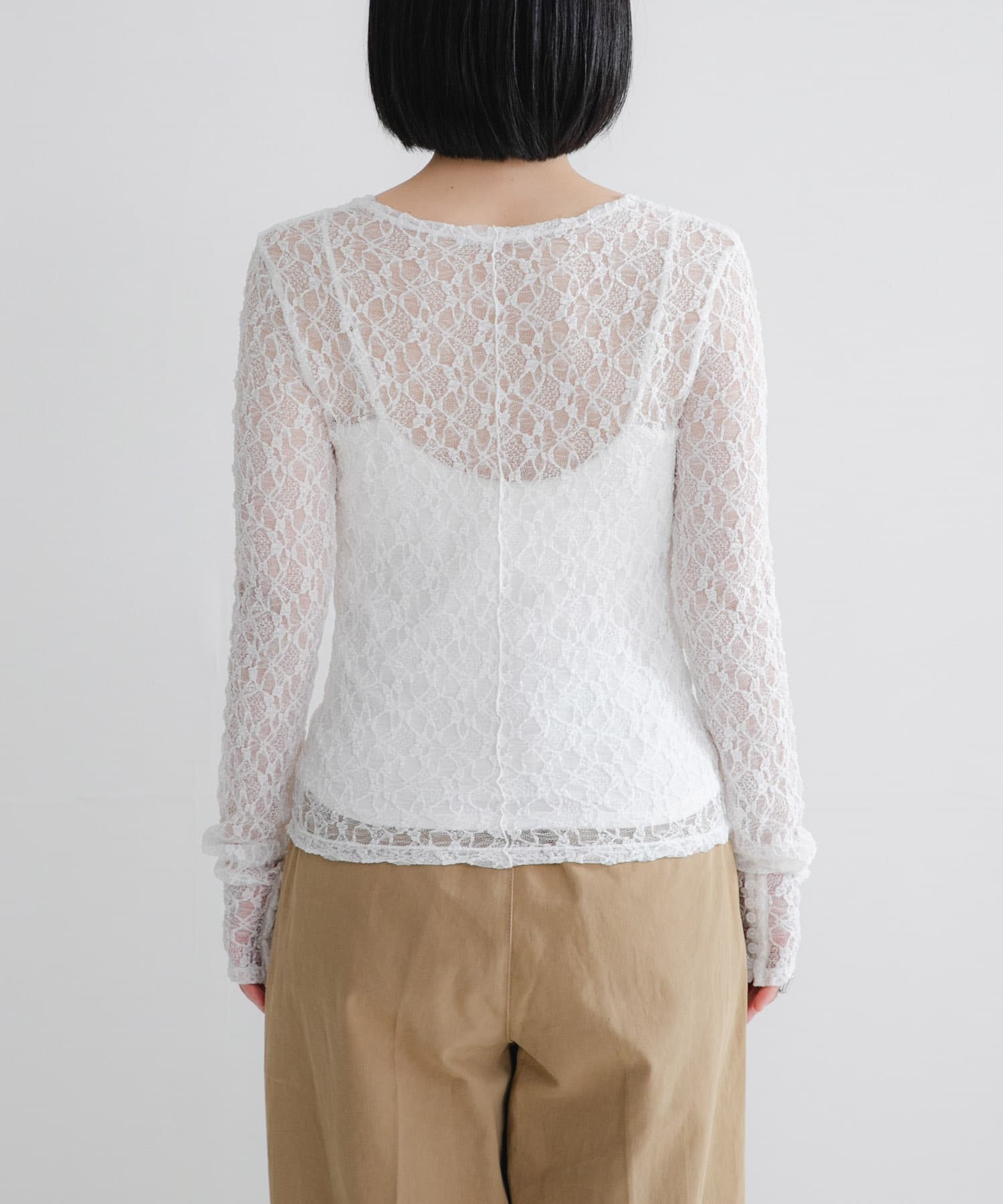 OFF WHITE