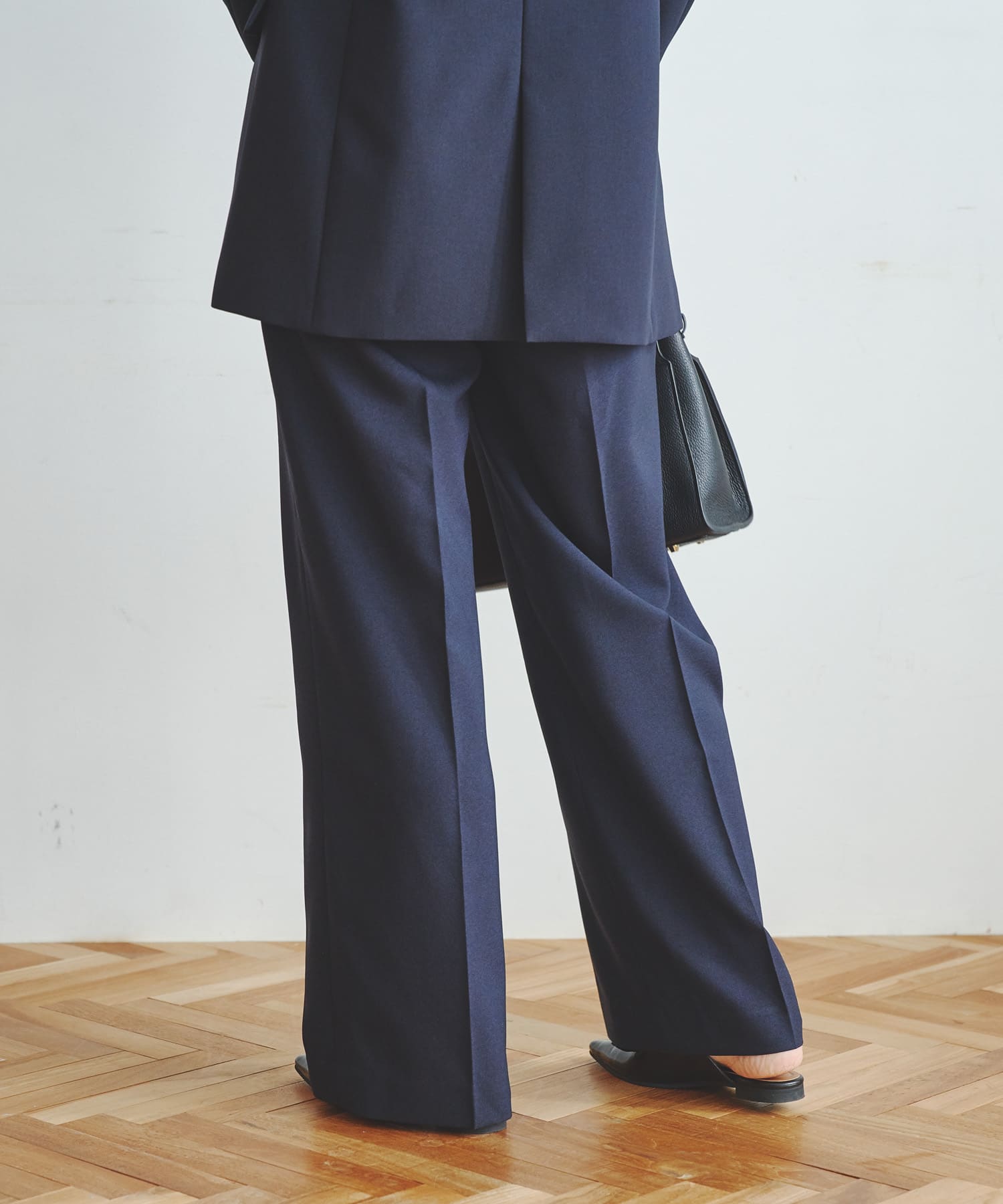 身長：162cm サイズ：38