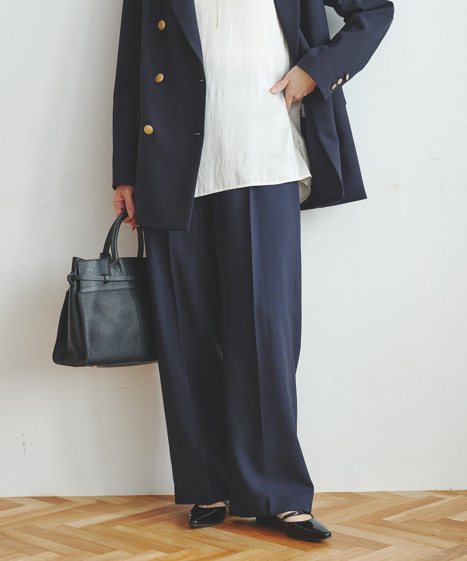 身長：162cm サイズ：38