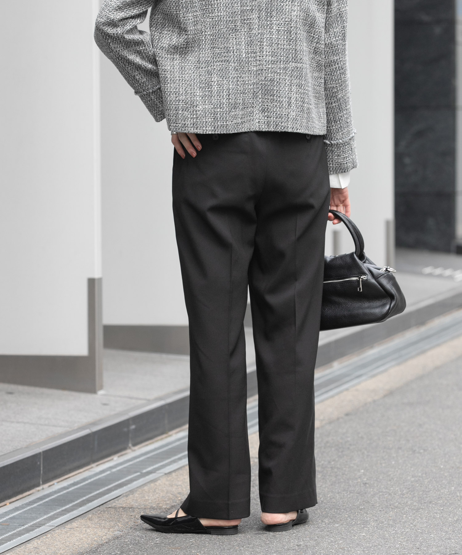 身長：168cm サイズ：38