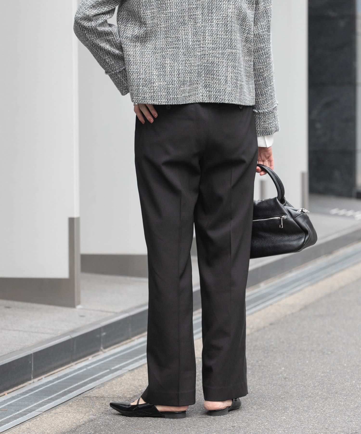 身長：168cm サイズ：38