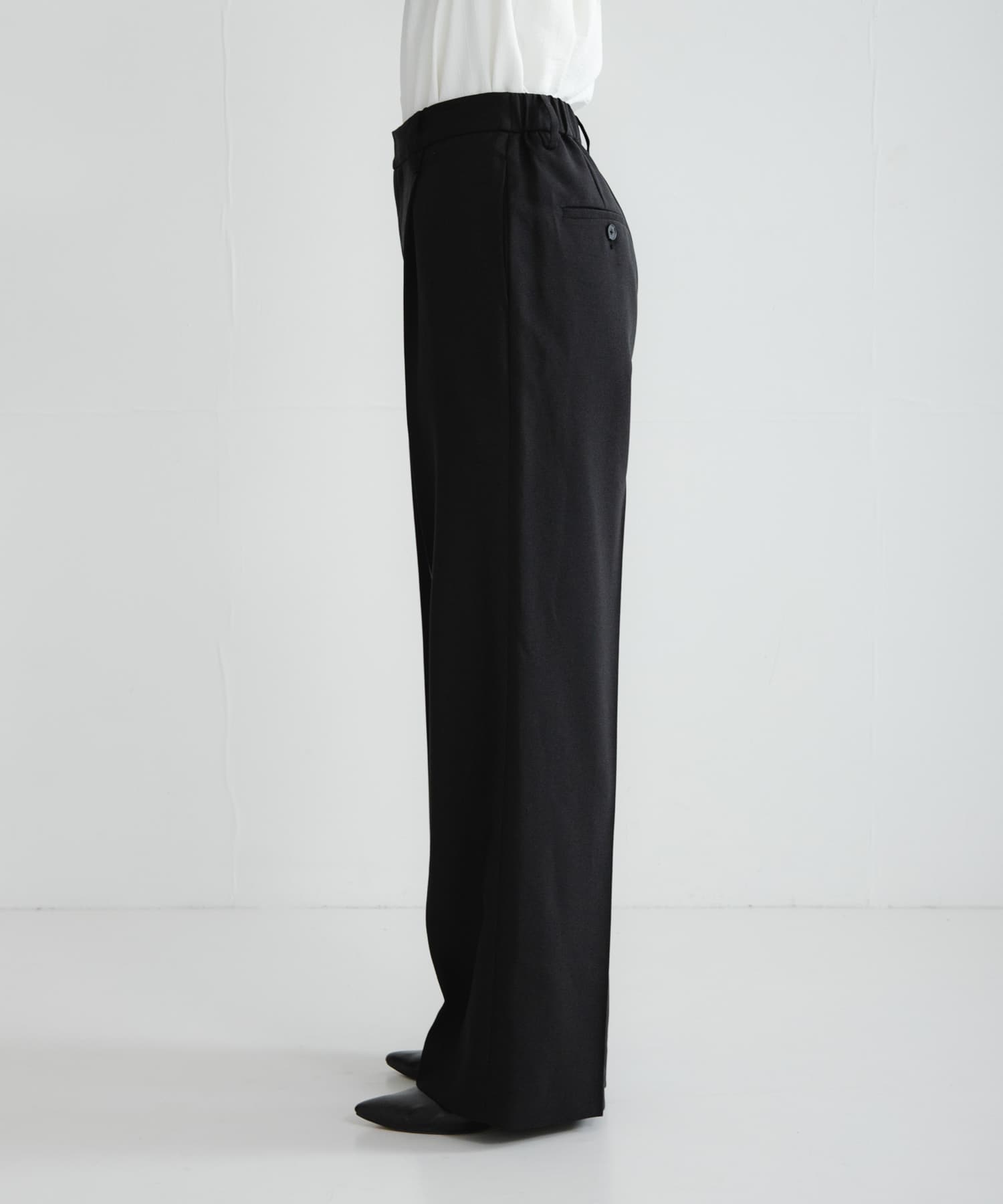 身長：160cm サイズ：38