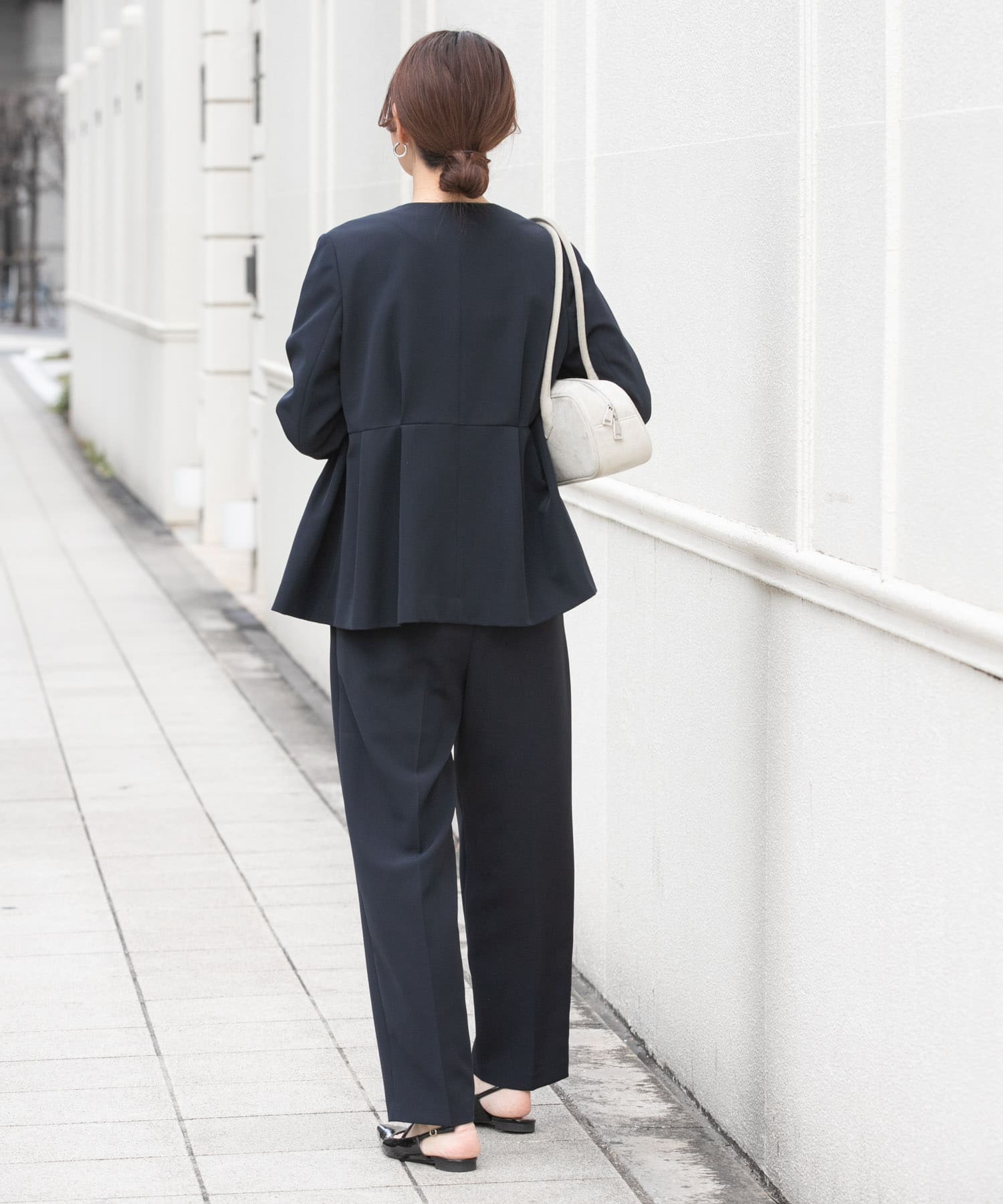 身長：168cm サイズ：38