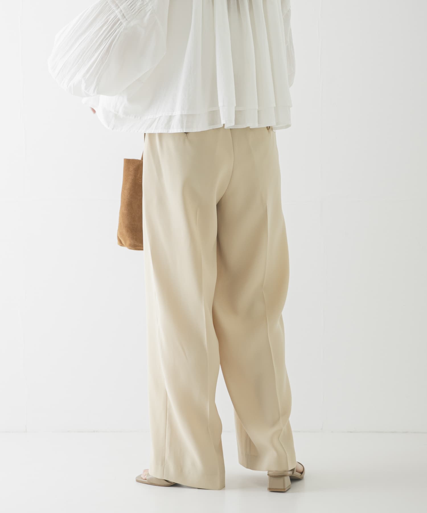 身長：162cm サイズ：38