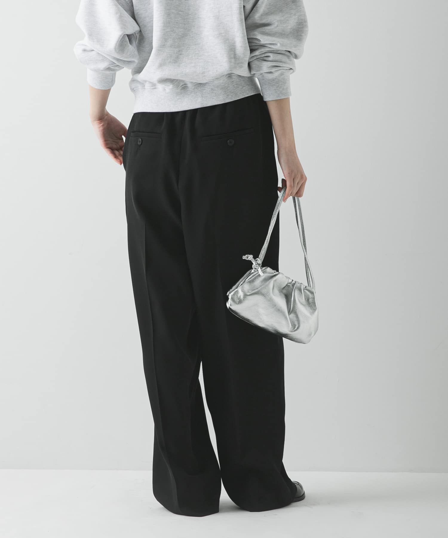 身長：166cm サイズ：38