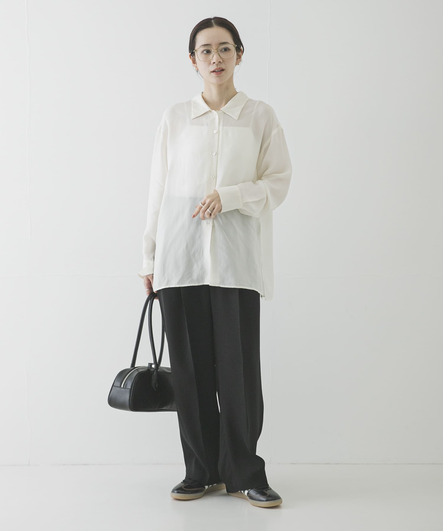 身長：162cm サイズ：38