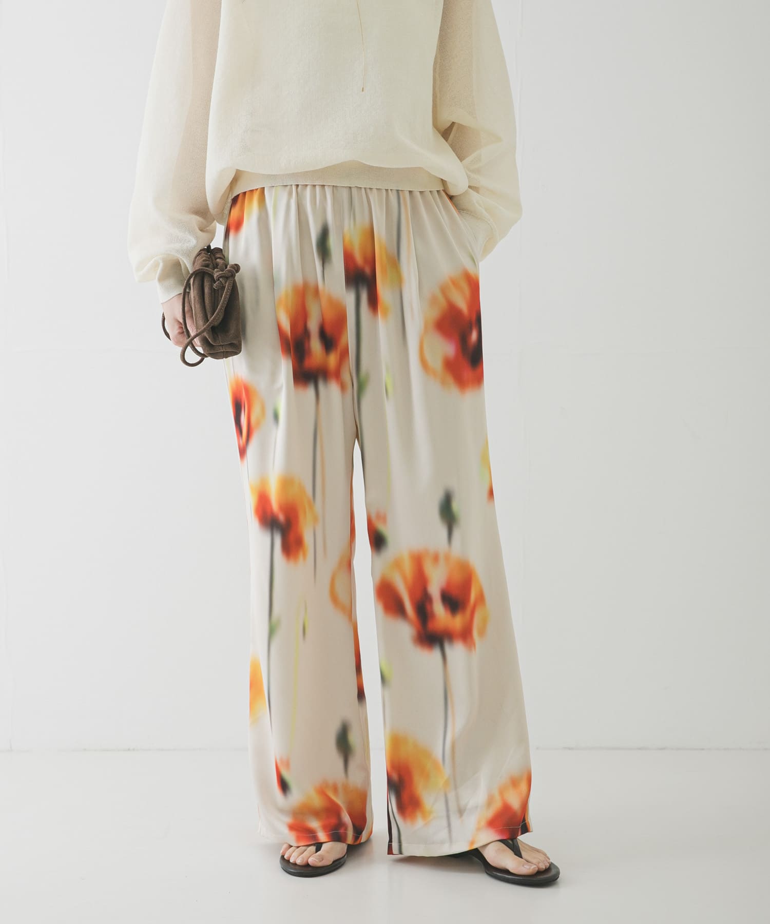 L.BEIGE