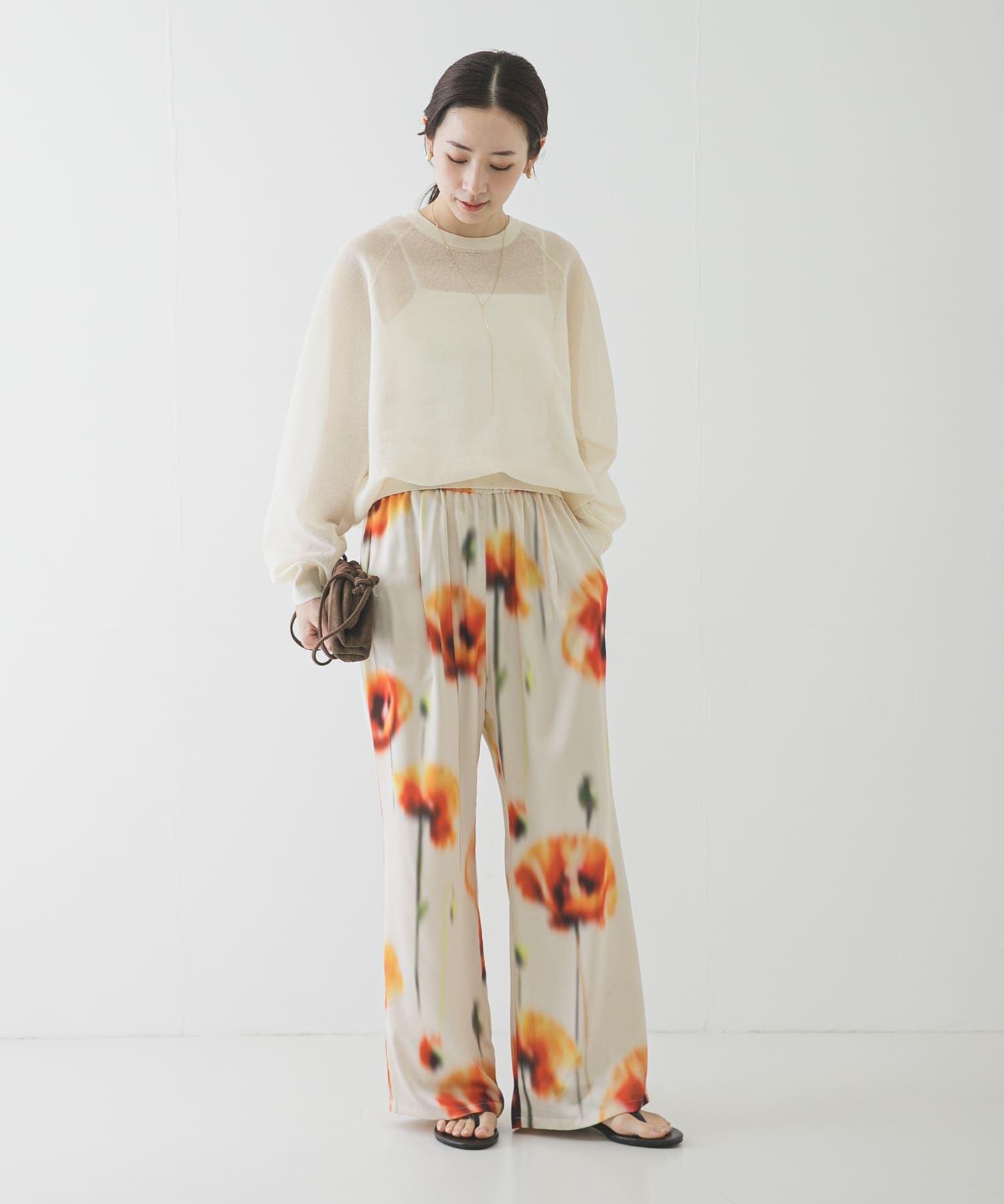 L.BEIGE