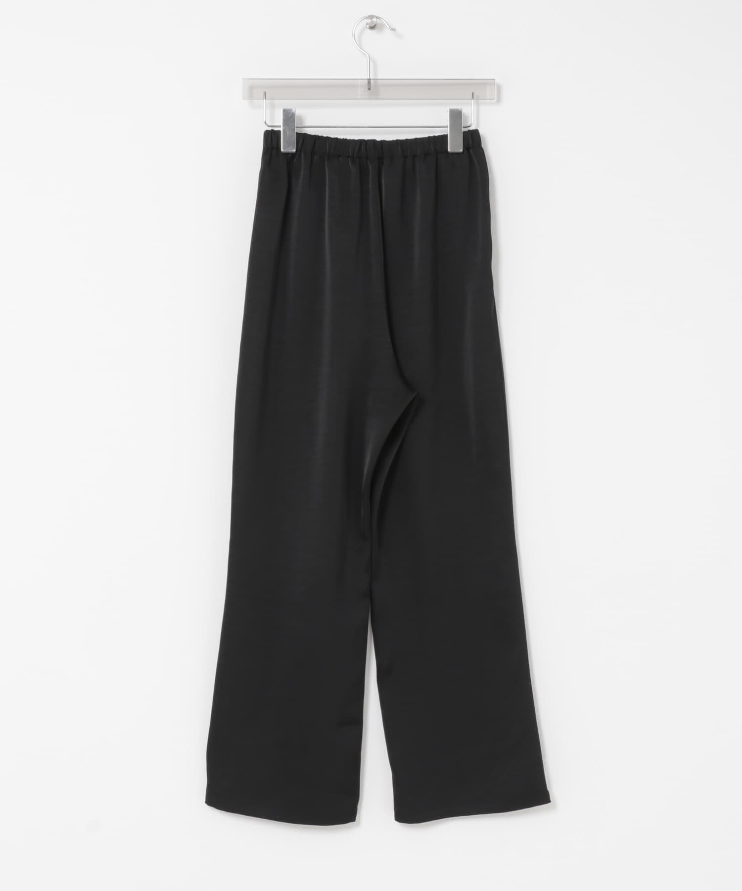 サテンイージーセミフレアパンツ(36 BLACK): ボトム｜URBAN RESEARCH