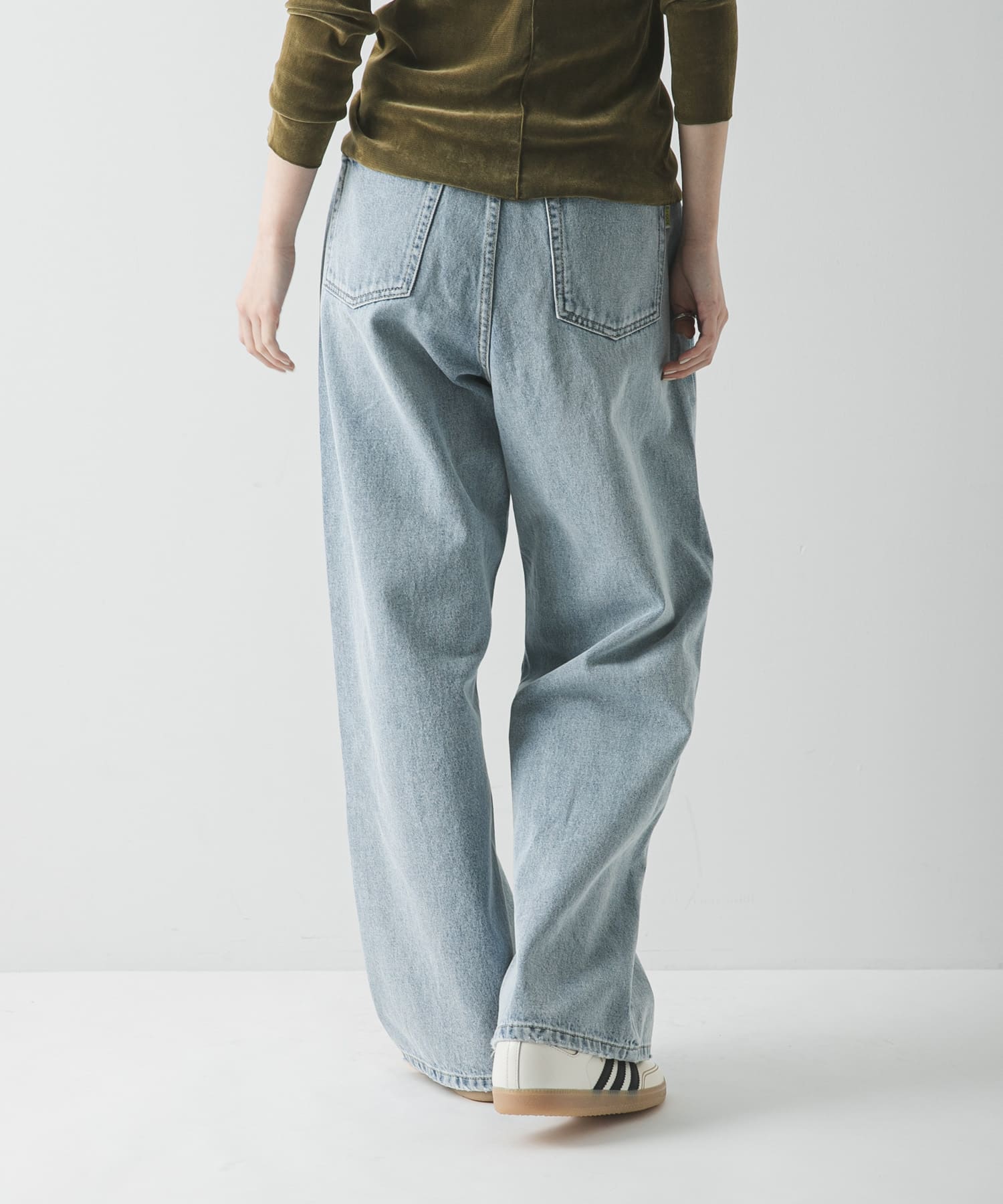 身長：166cm サイズ：38