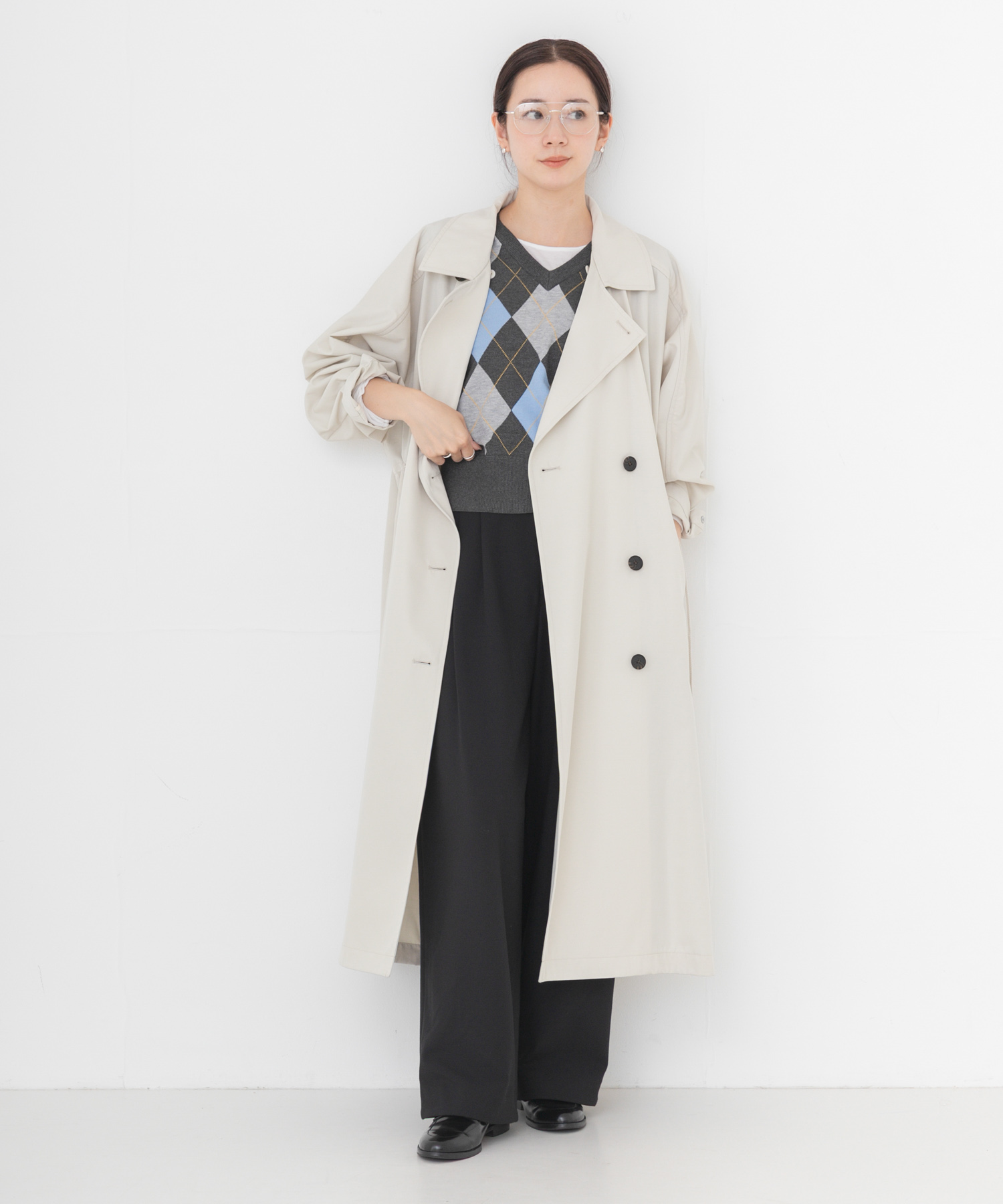 L.BEIGE