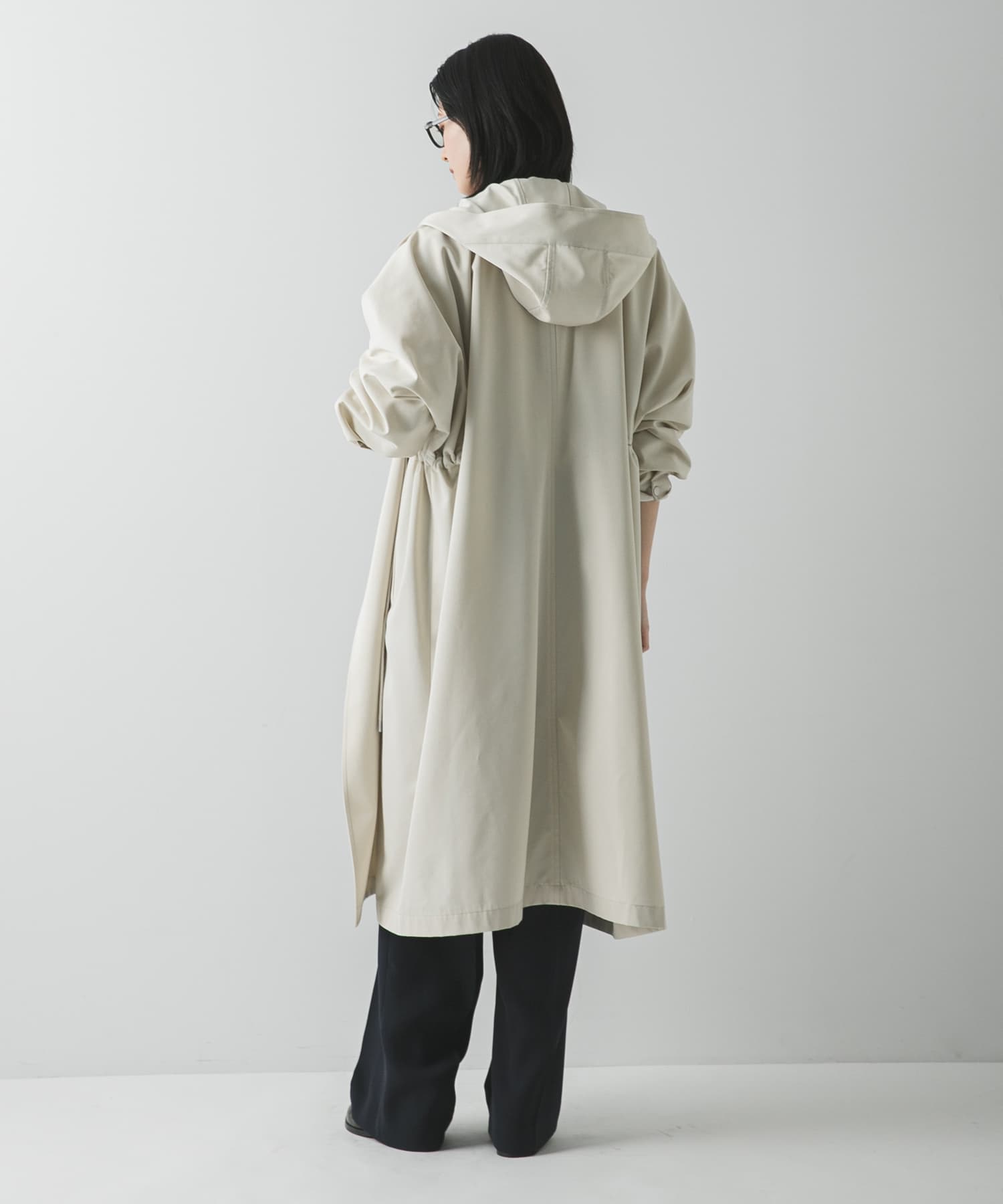 L.BEIGE