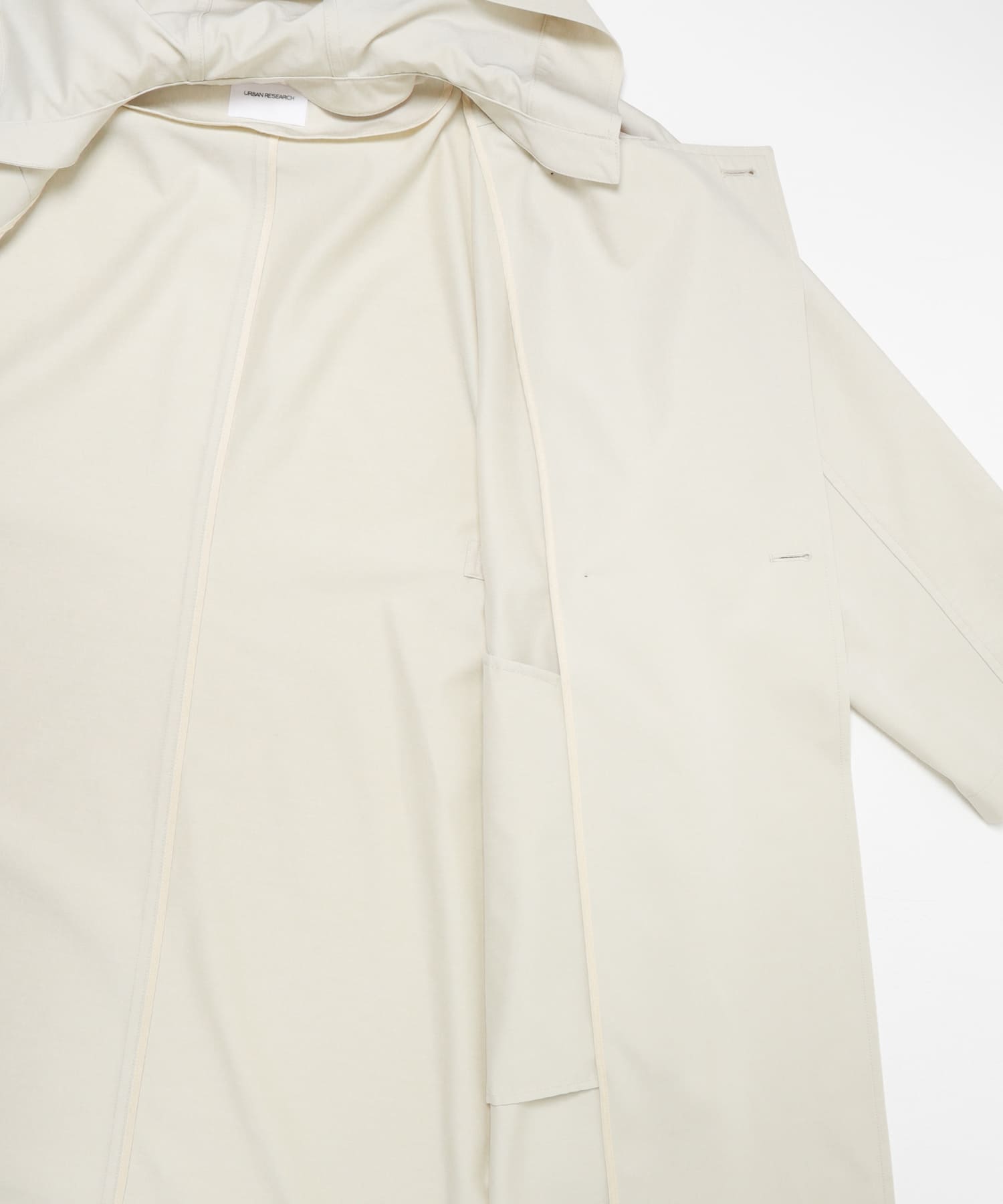 L.BEIGE